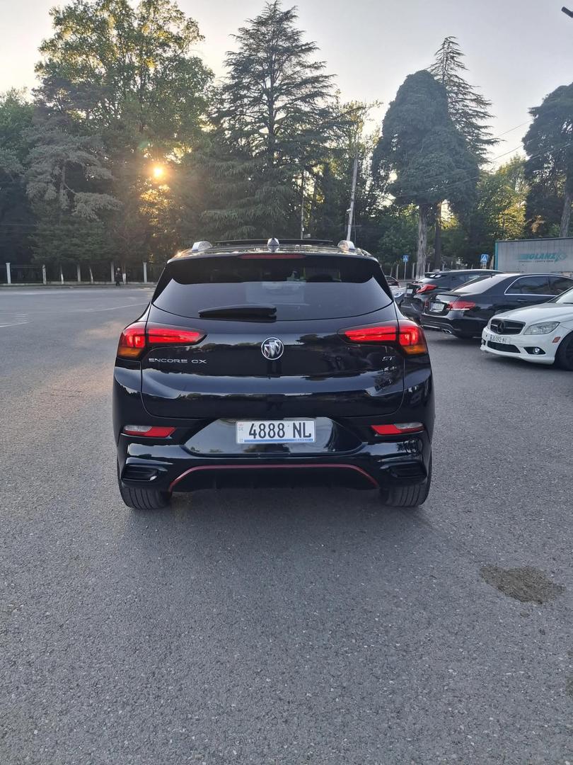 Buick Encore 2020 — photo 2