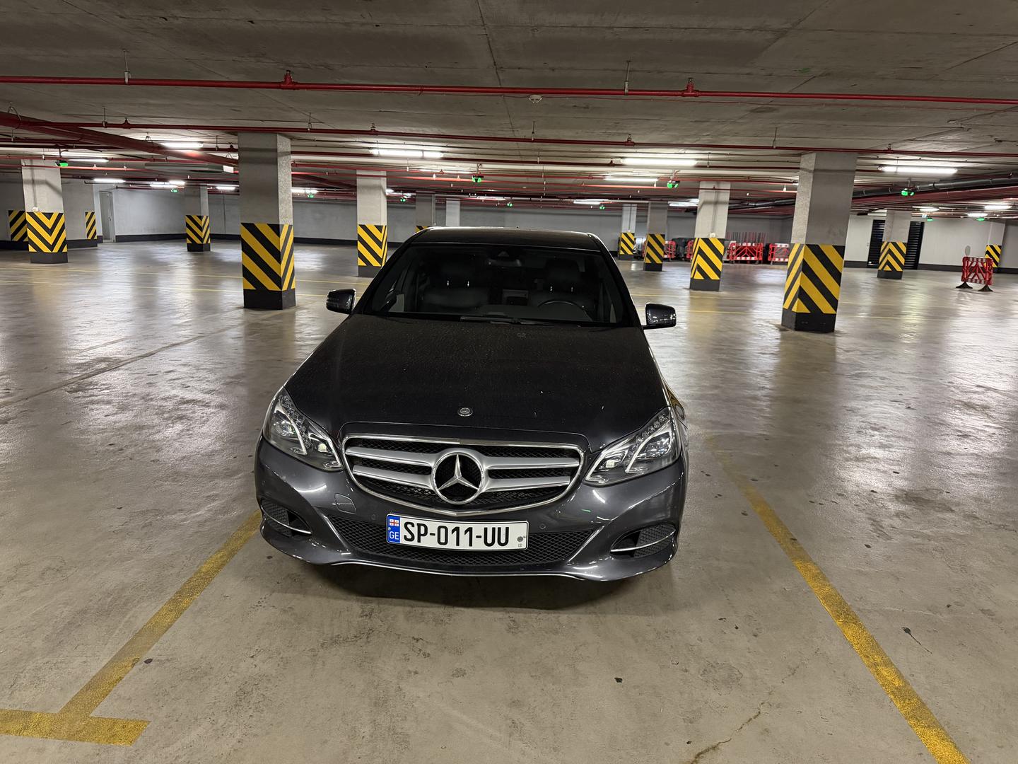 Mercedes-Benz E 220