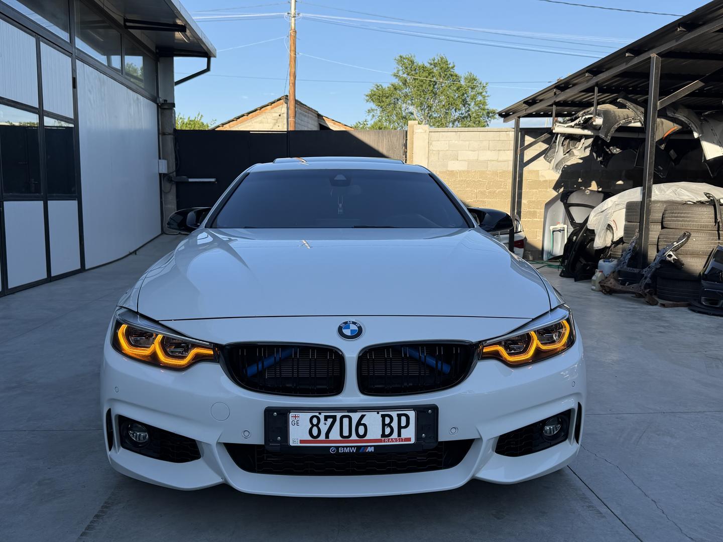 BMW 440