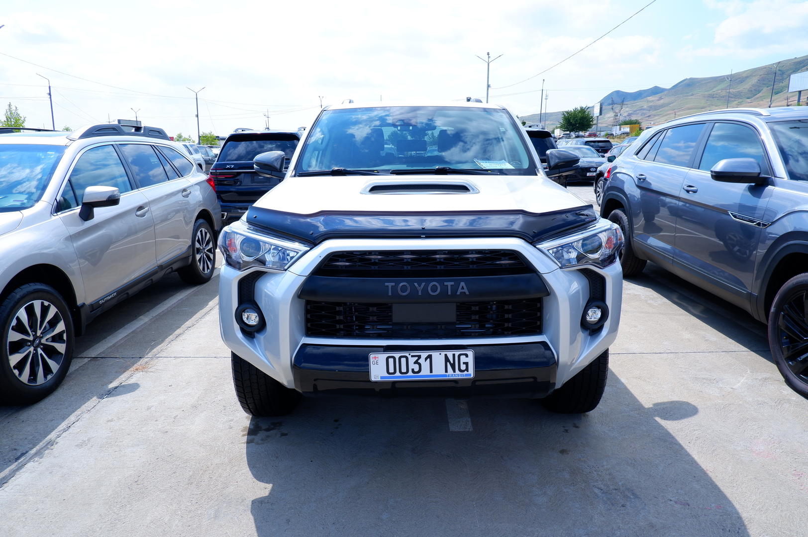 Toyota 4Runner 2021 — photo 2