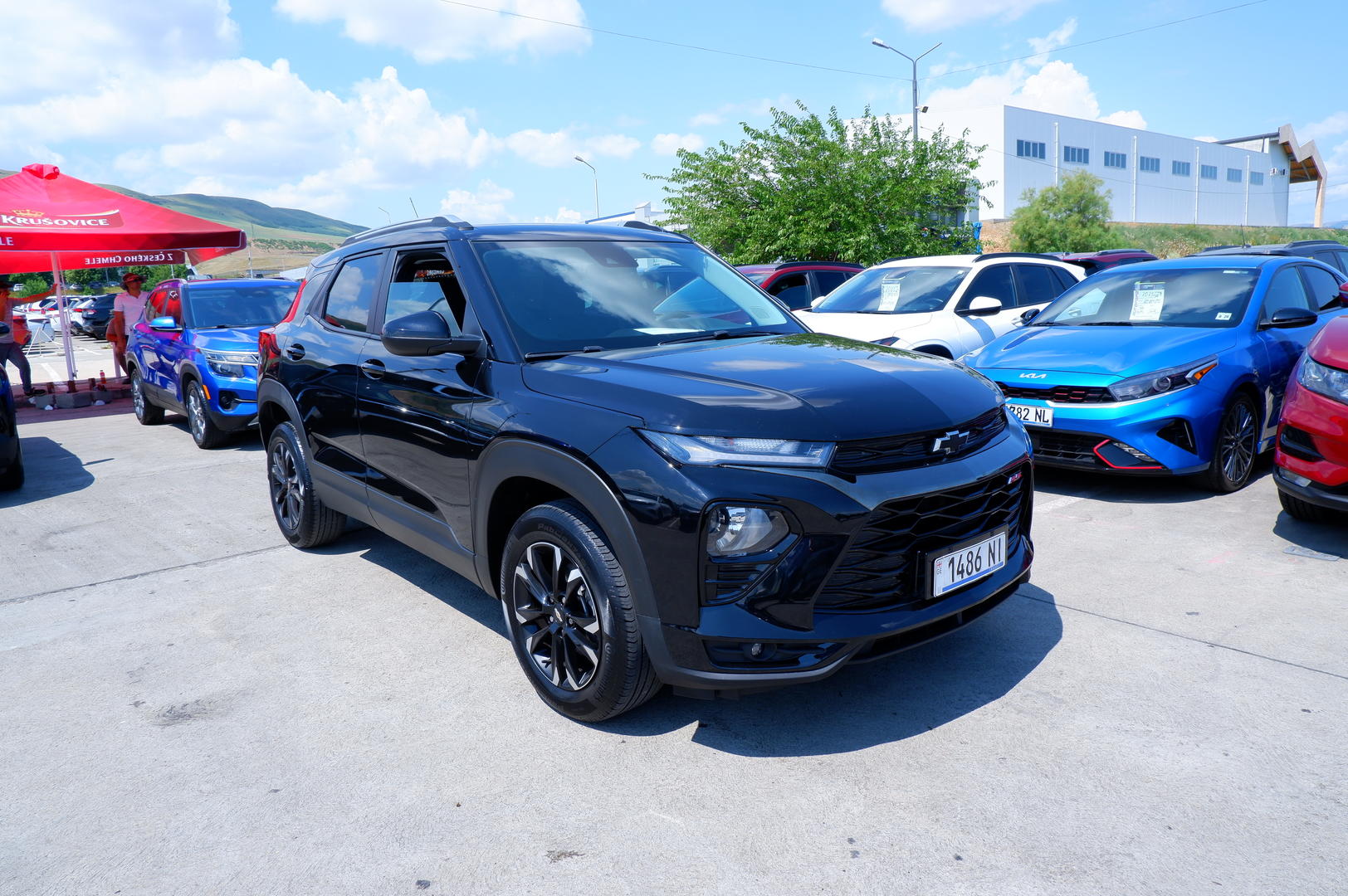 Chevrolet Trailblazer 2023 — photo 2