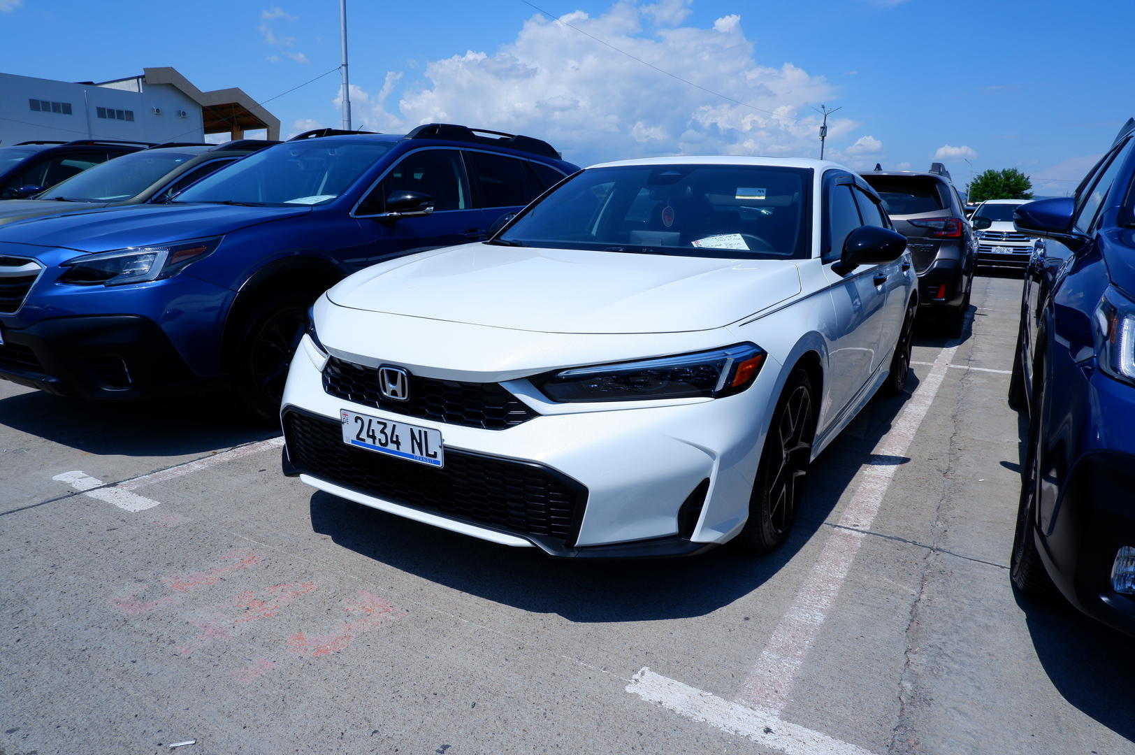 Honda Civic 2025 — photo 2