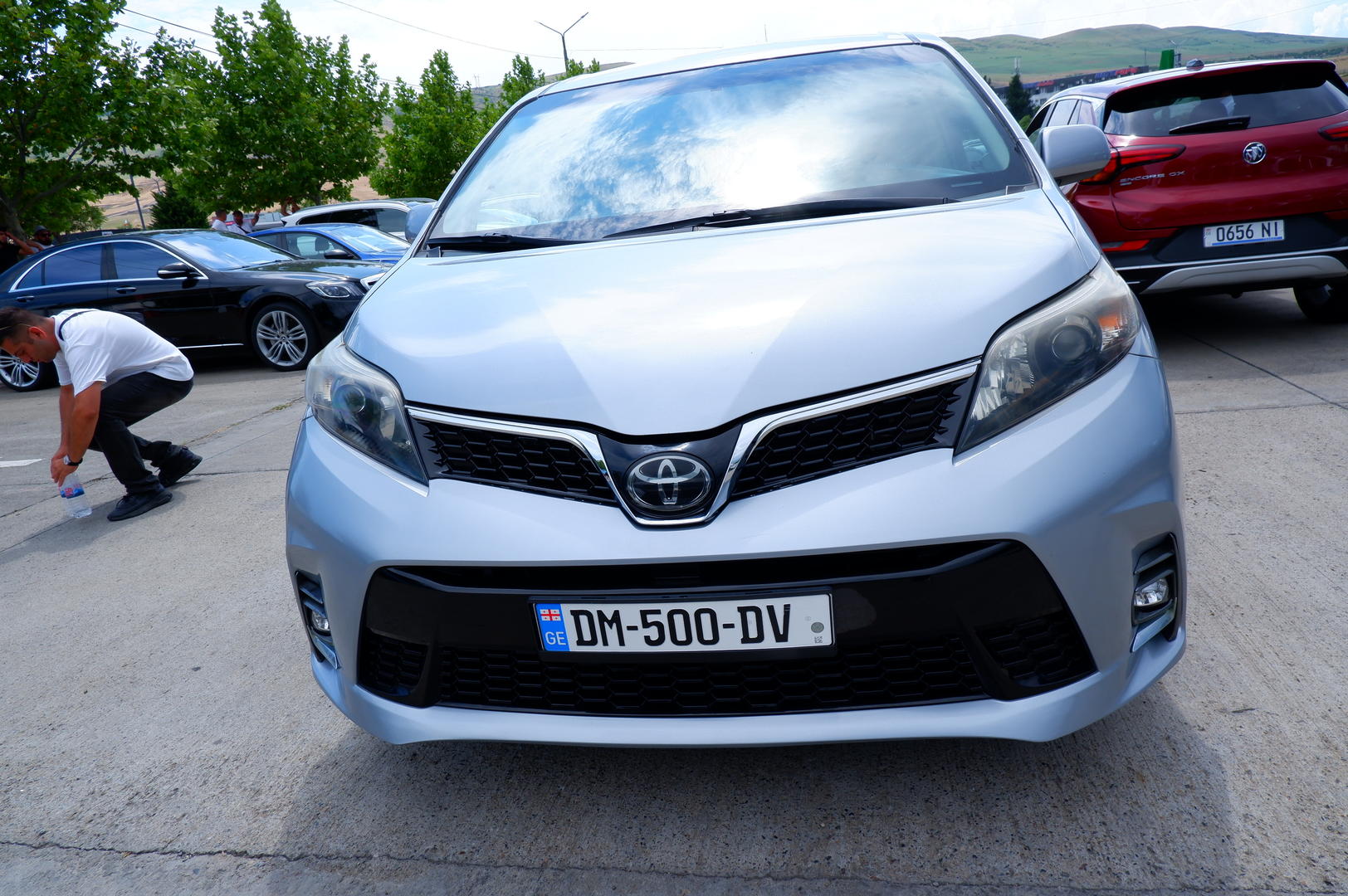 Toyota Sienna 2015 — photo 2