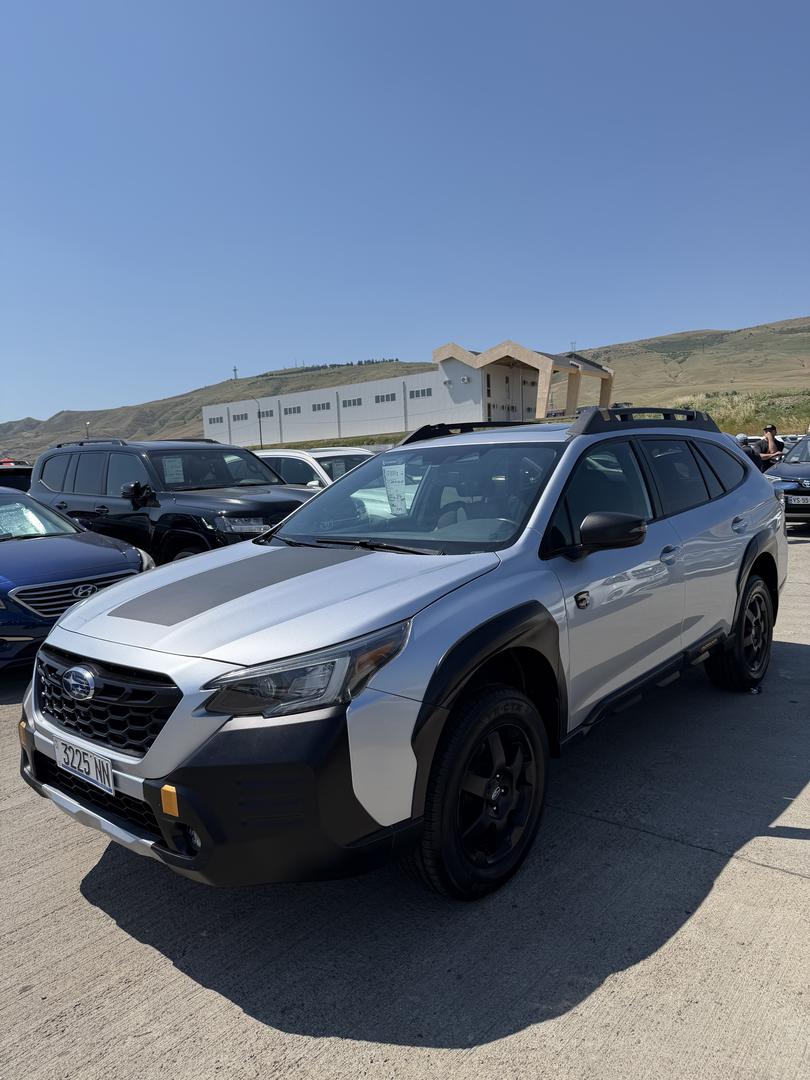 Subaru Outback 2022 — photo 2