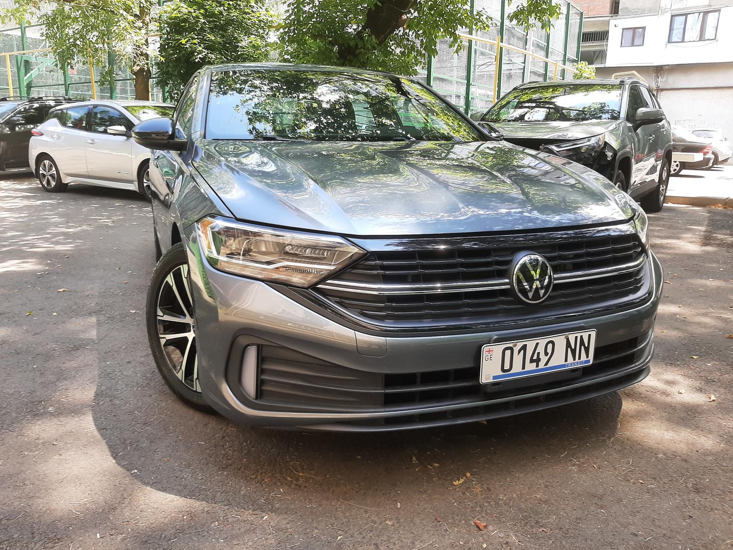 Volkswagen Jetta 2023 — photo 2