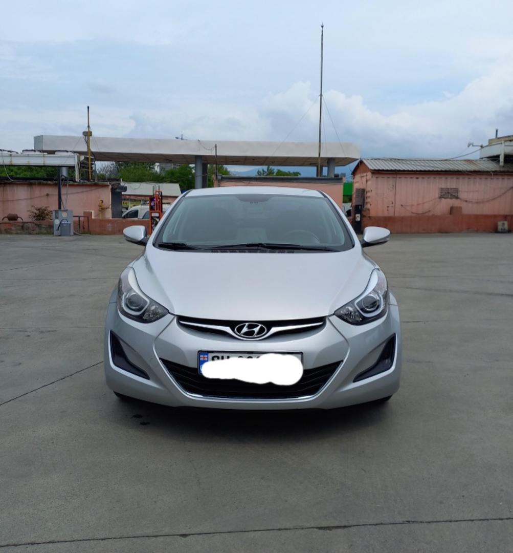 Hyundai Elantra