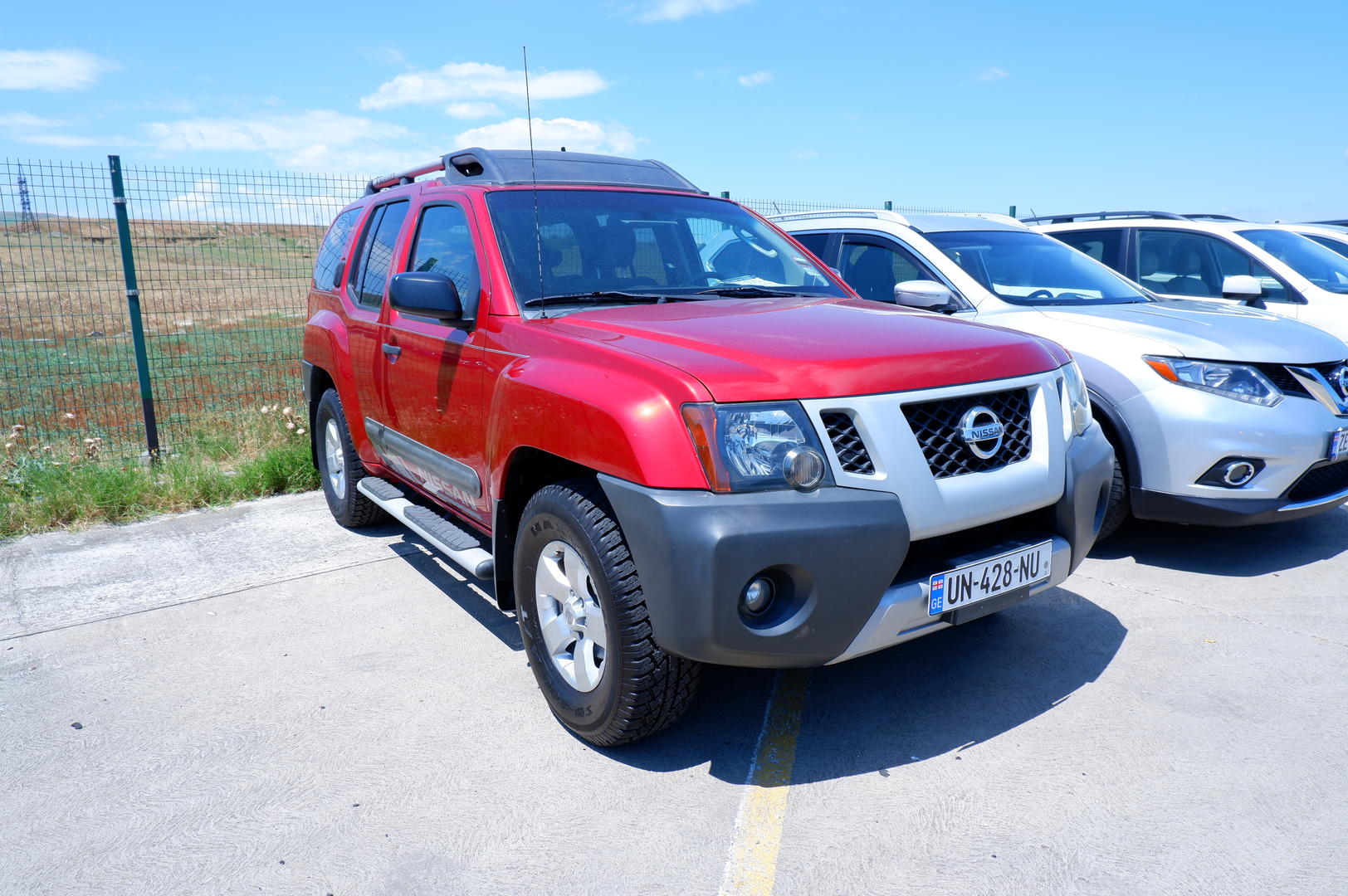 Nissan Xterra 2011 — photo 2