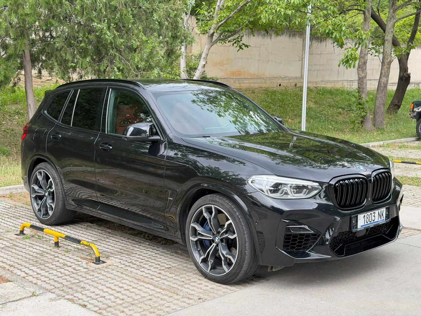 BMW X3 2021 — photo 2