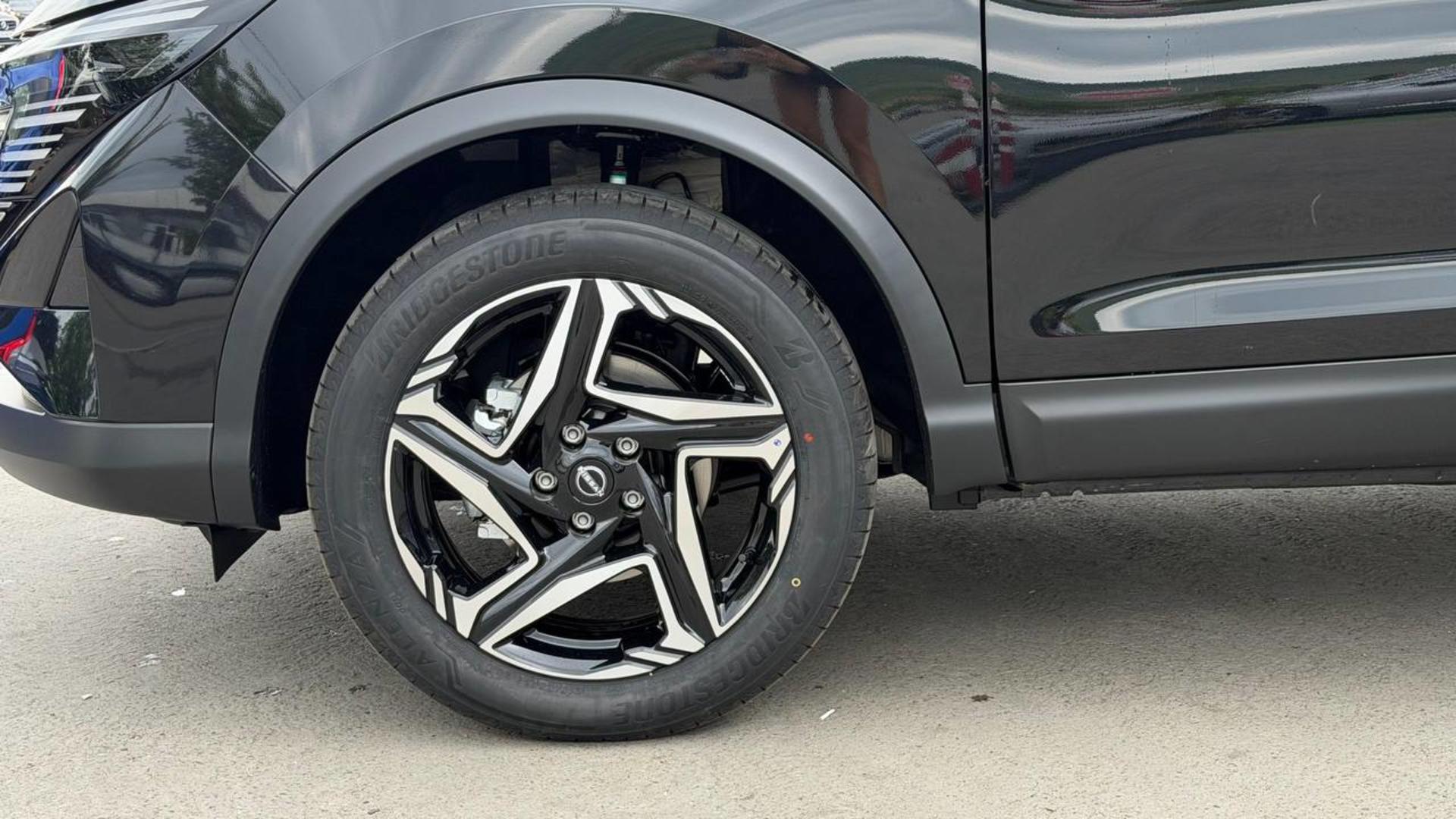 Nissan Qashqai 2025 — photo 2
