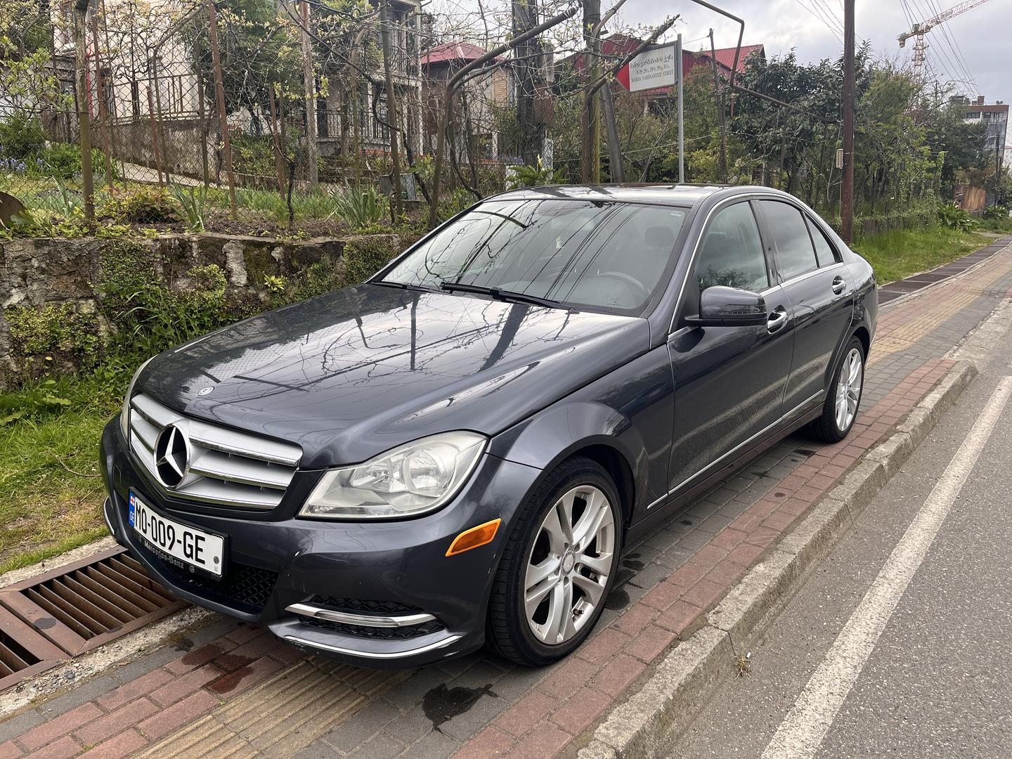 Mercedes-Benz C 250 2014 — photo 2