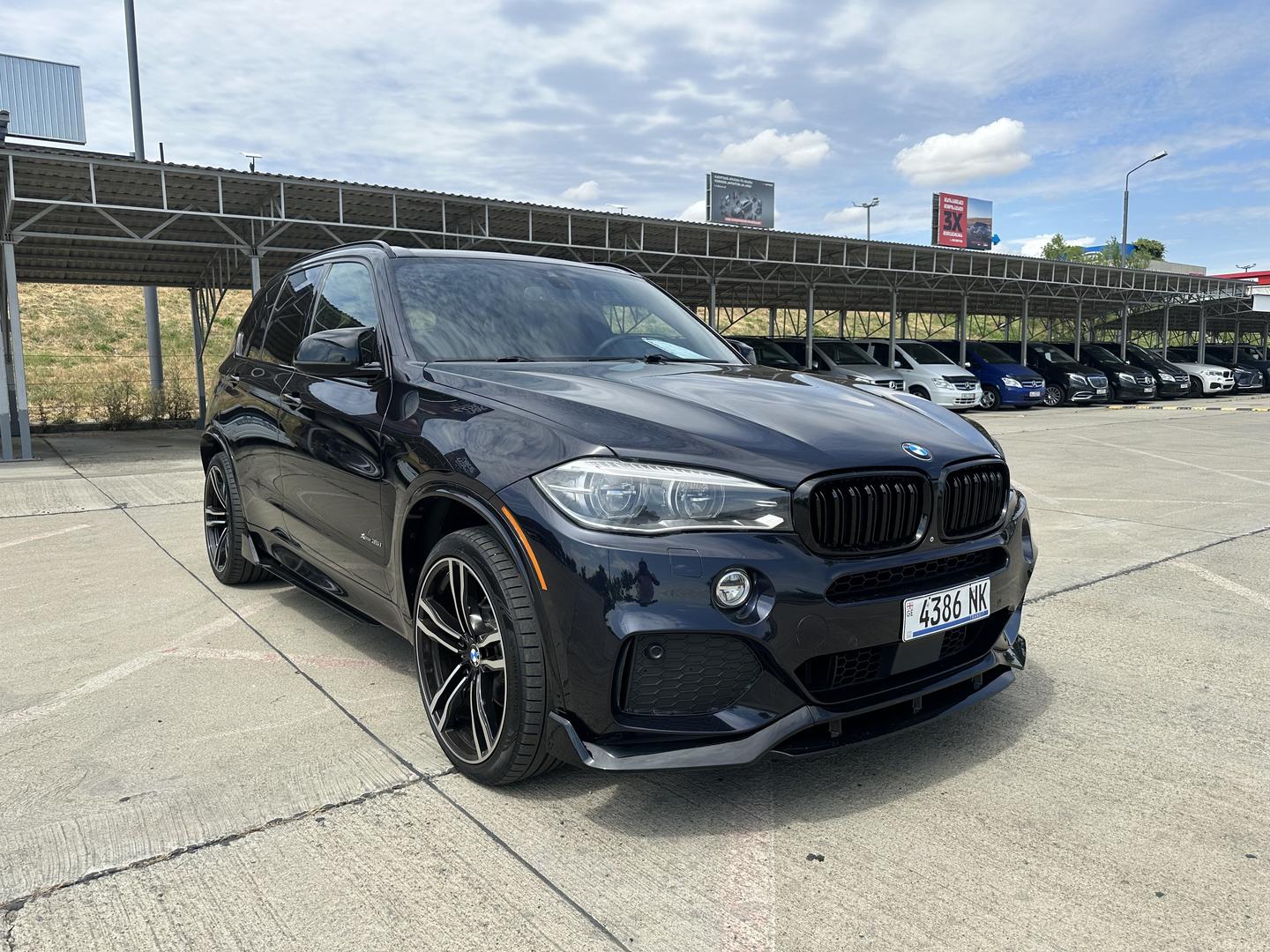 BMW X5 2015 — photo 2