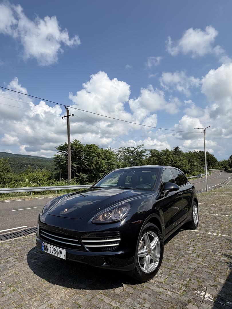 Porsche Cayenne 2014 — photo 2