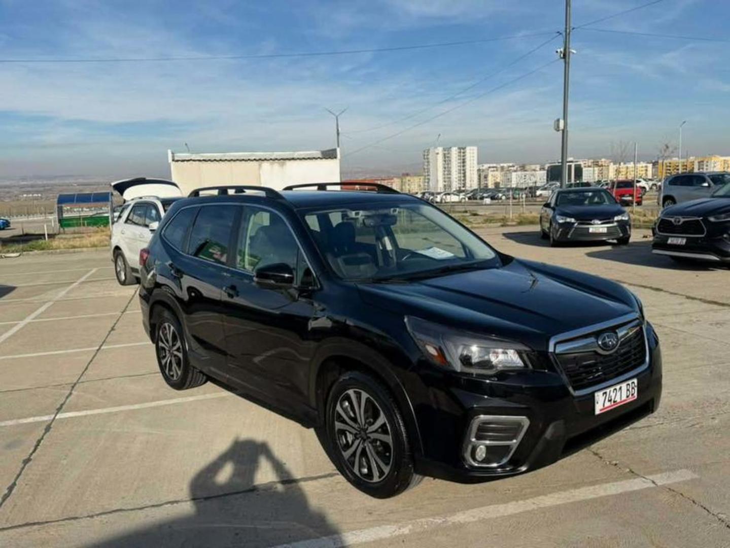 Subaru Forester 2019 — photo 2