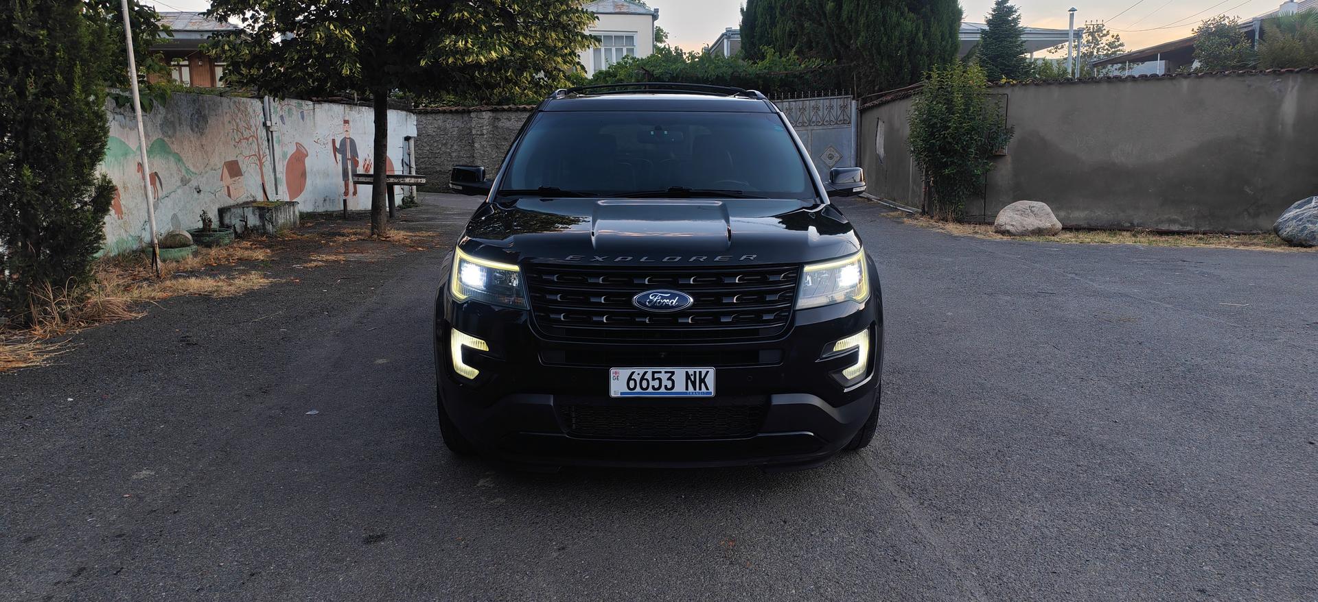 Ford Explorer 2027 — photo 2
