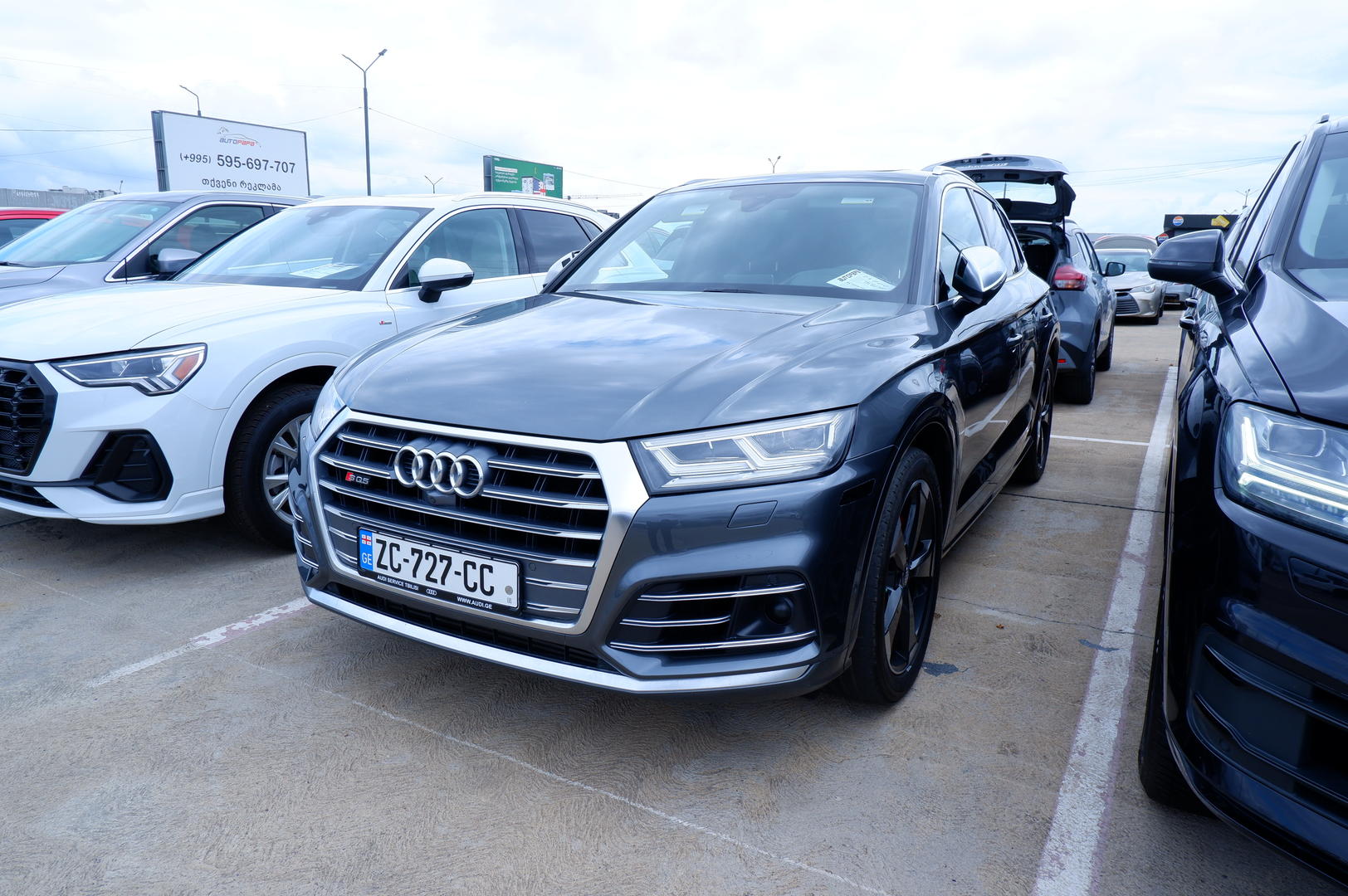 Audi Q5 2018 — photo 2