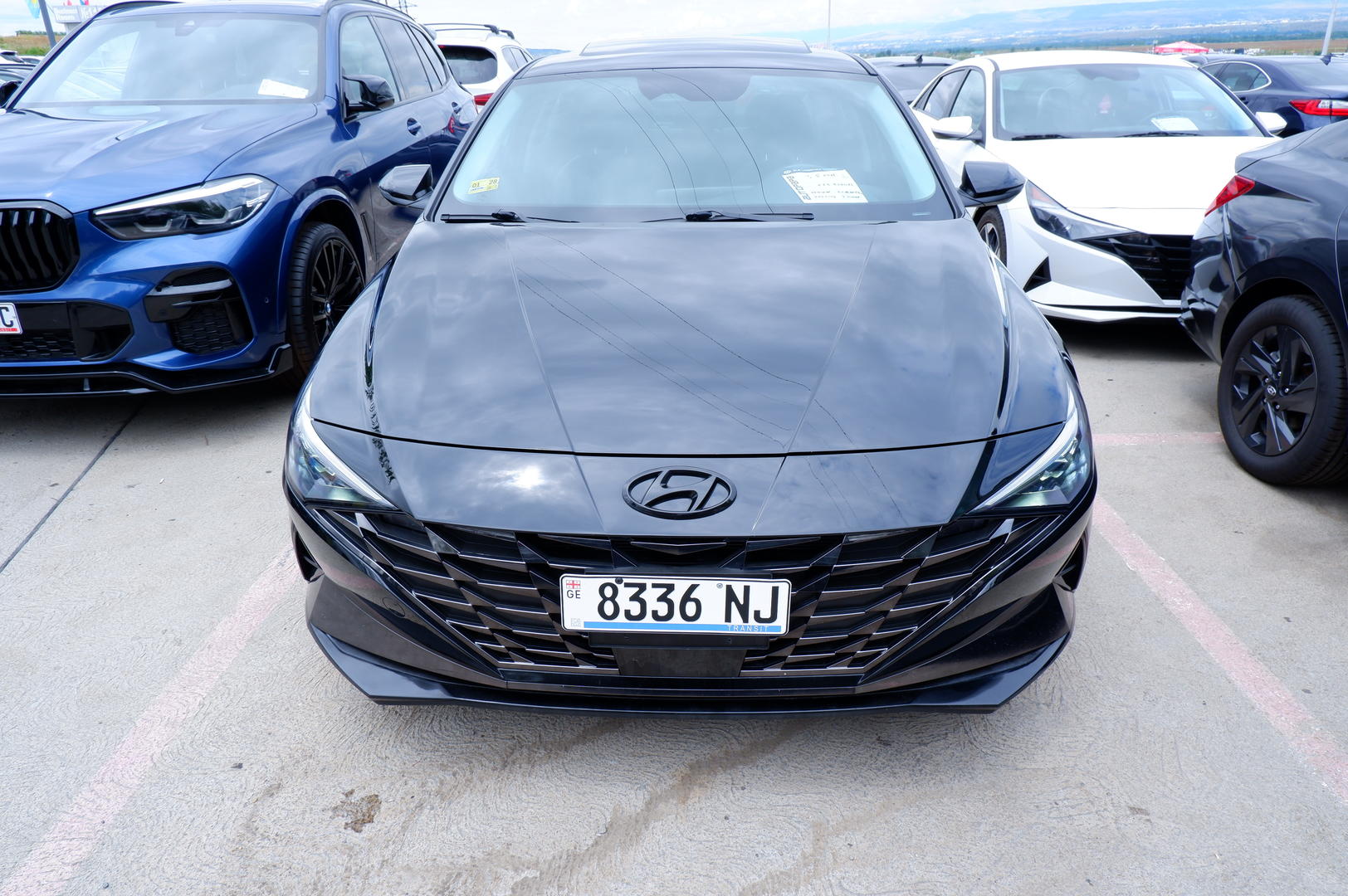 Hyundai Elantra 2022 — photo 2