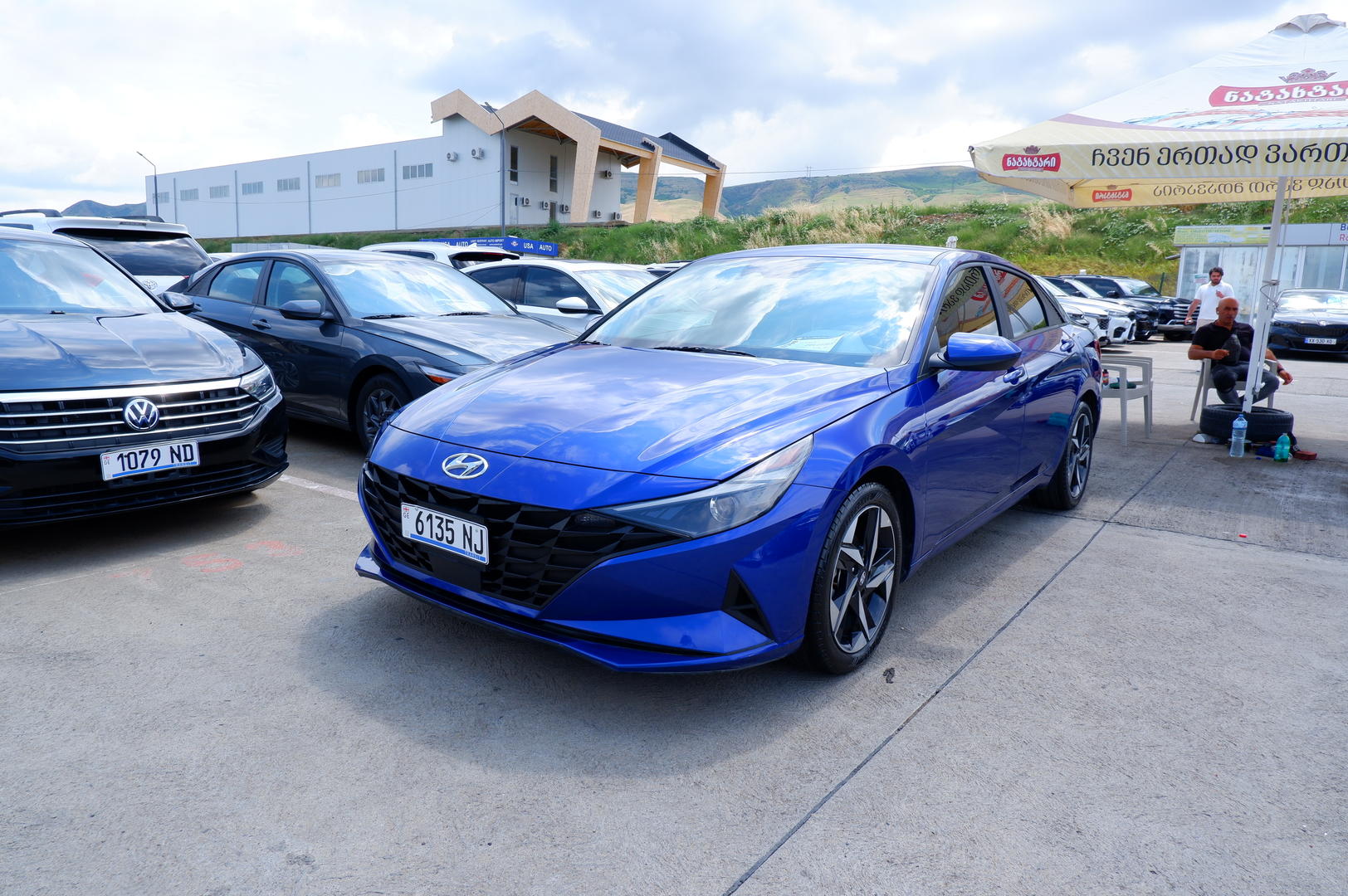 Hyundai Elantra 2023 — photo 2