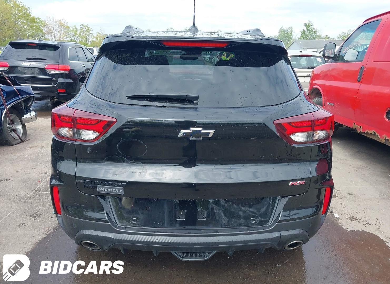 Chevrolet Trailblazer 2022 — photo 2