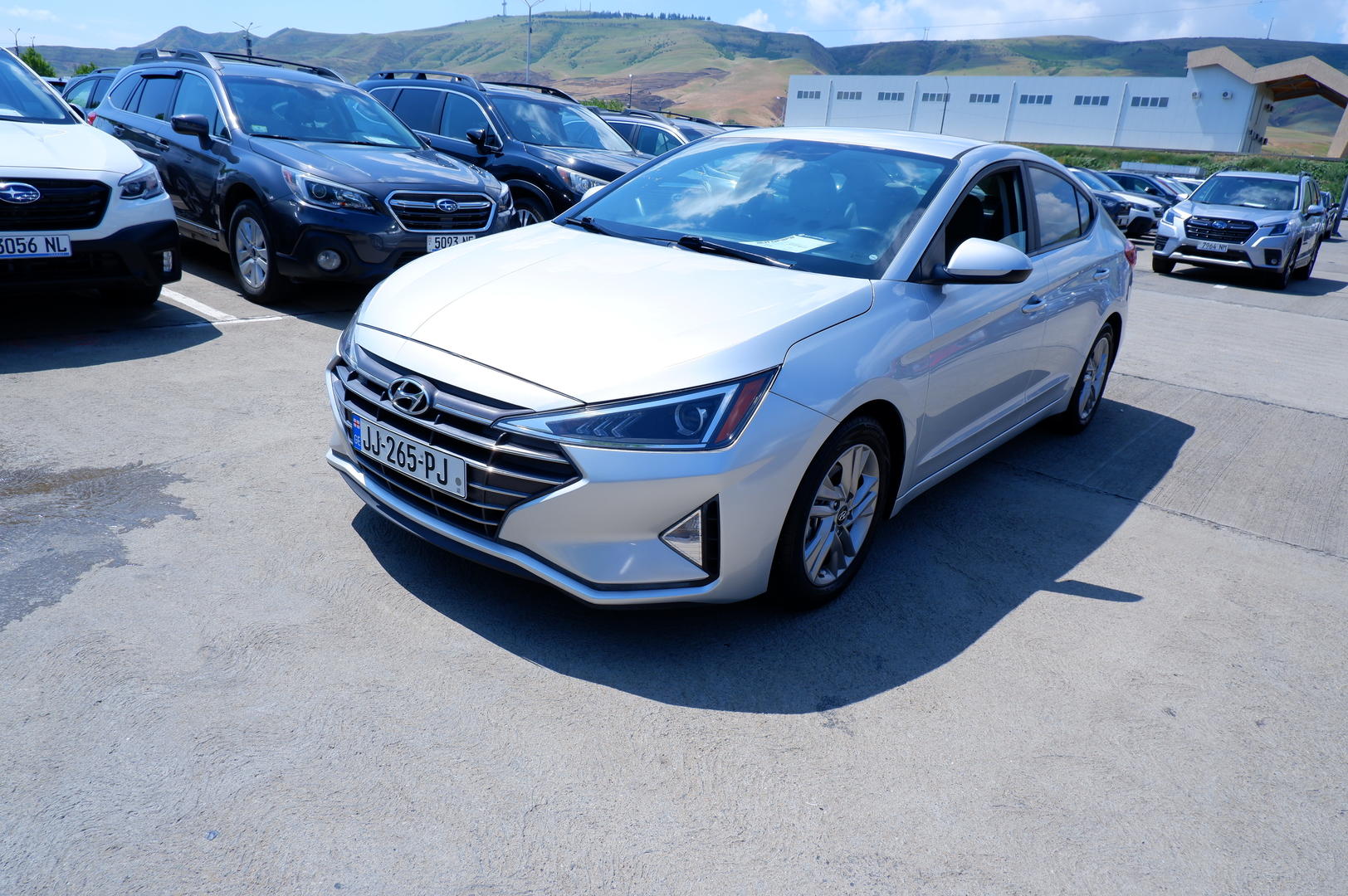 Hyundai Elantra 2018 — photo 2