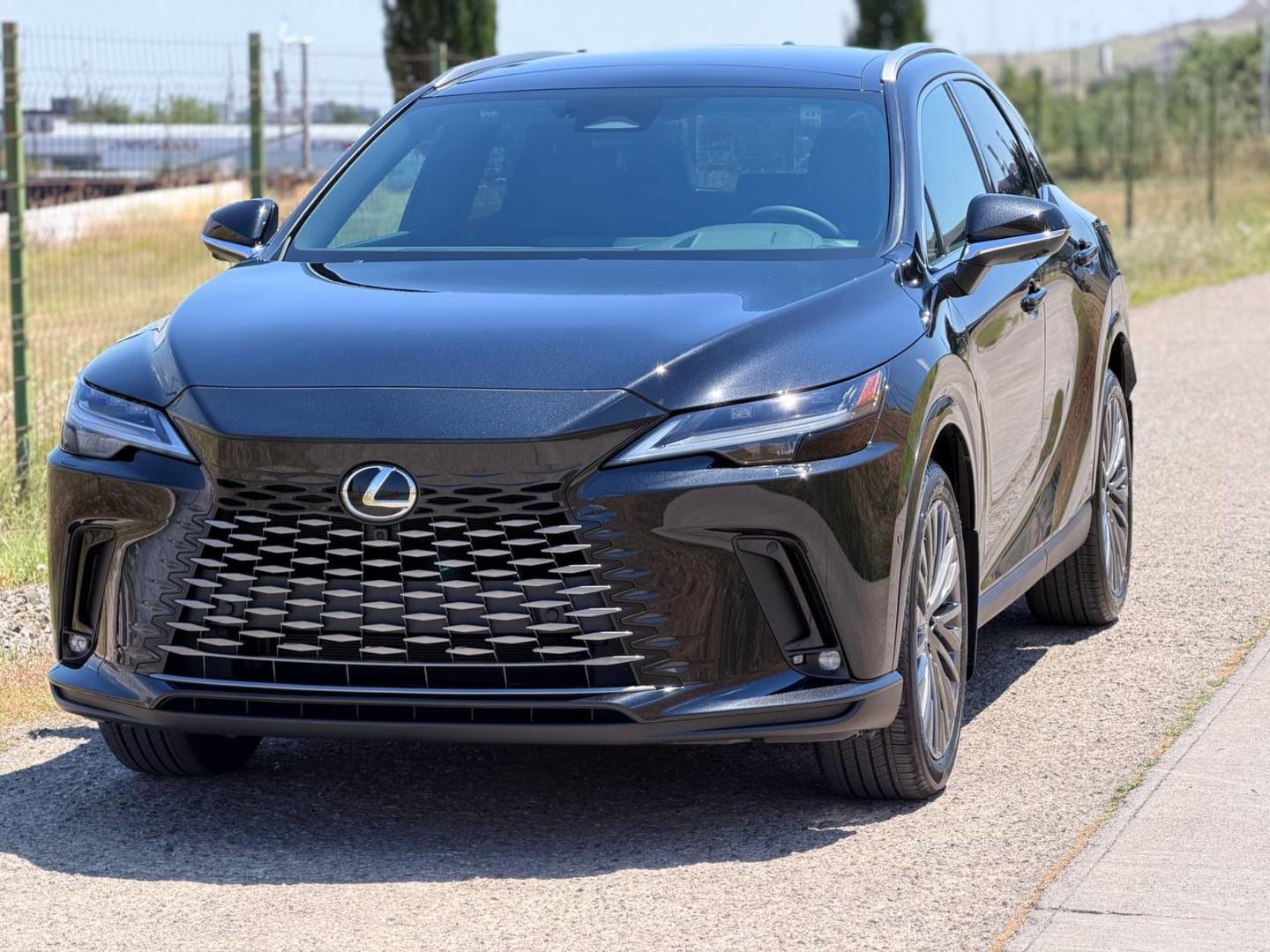 Lexus RX 350 2026 — photo 2