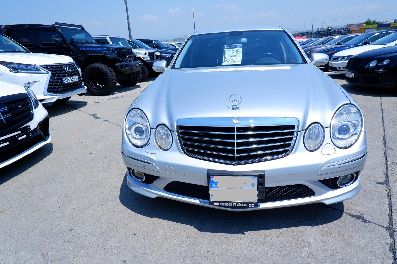 Mercedes-Benz E 300