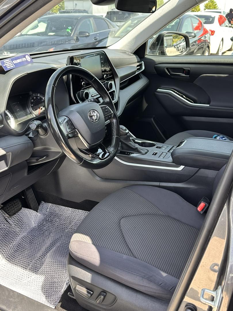 Toyota Highlander 2020 — photo 2