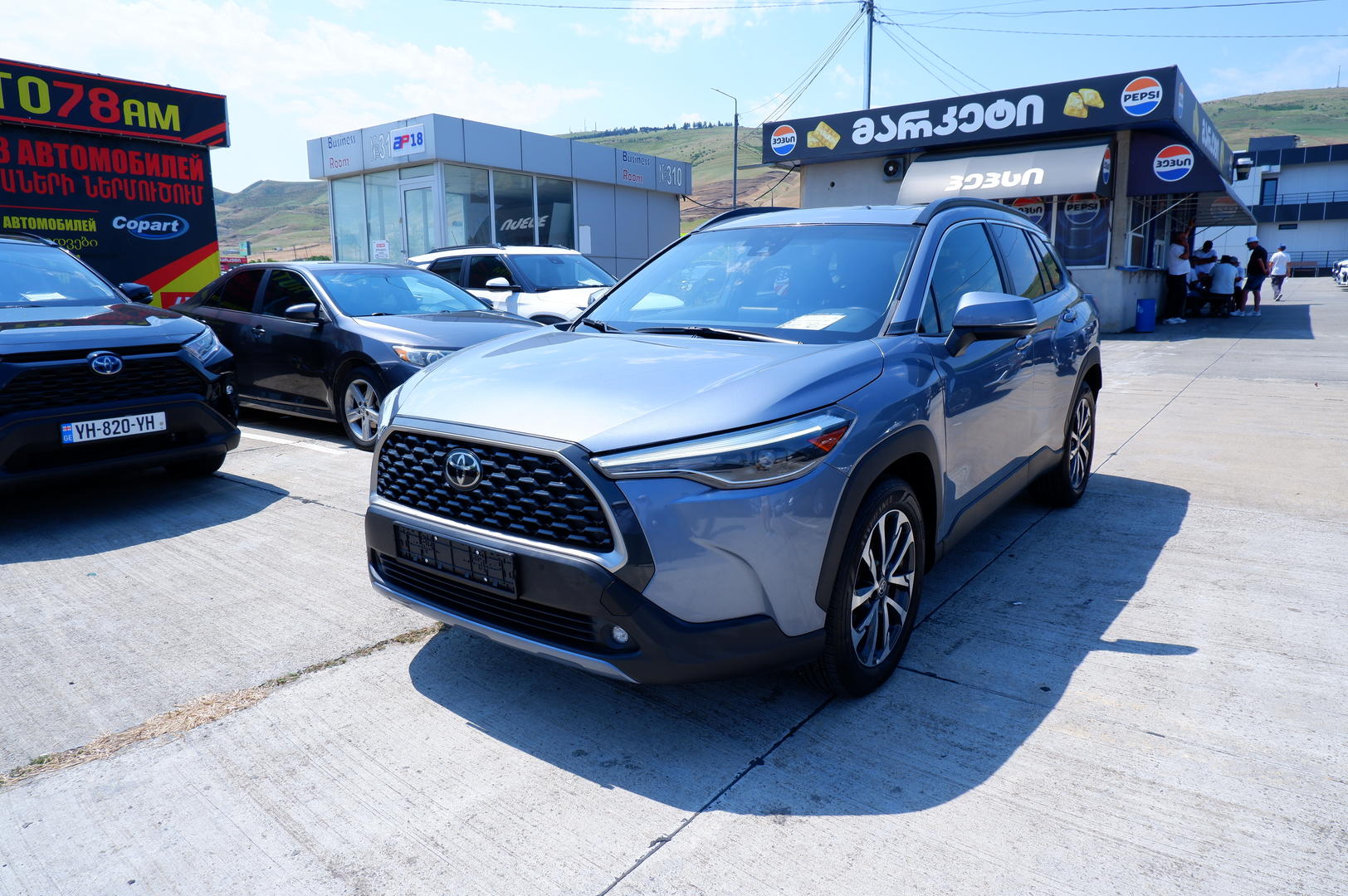 Toyota Corolla Cross 2021 — photo 2