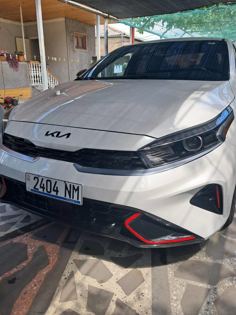 Kia Forte 2022 — photo 2
