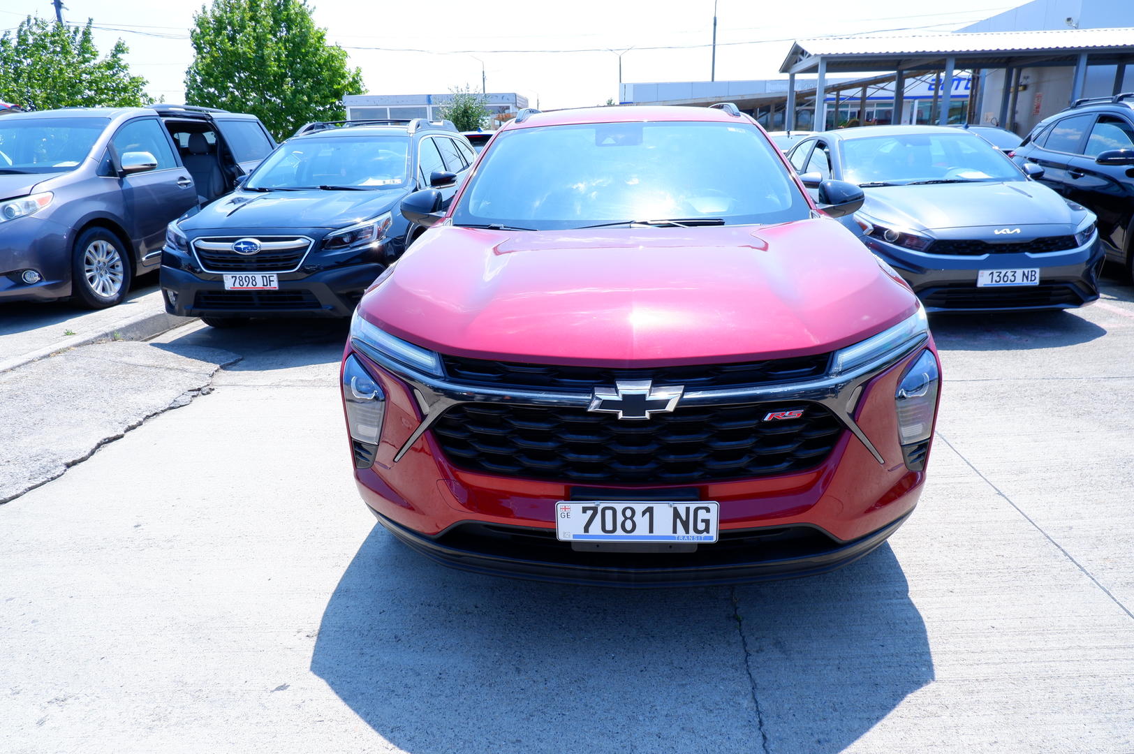 Chevrolet Trax 2023 — photo 2