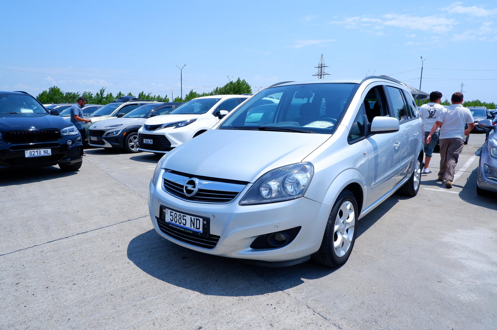 Opel Zafira 2014 — photo 2