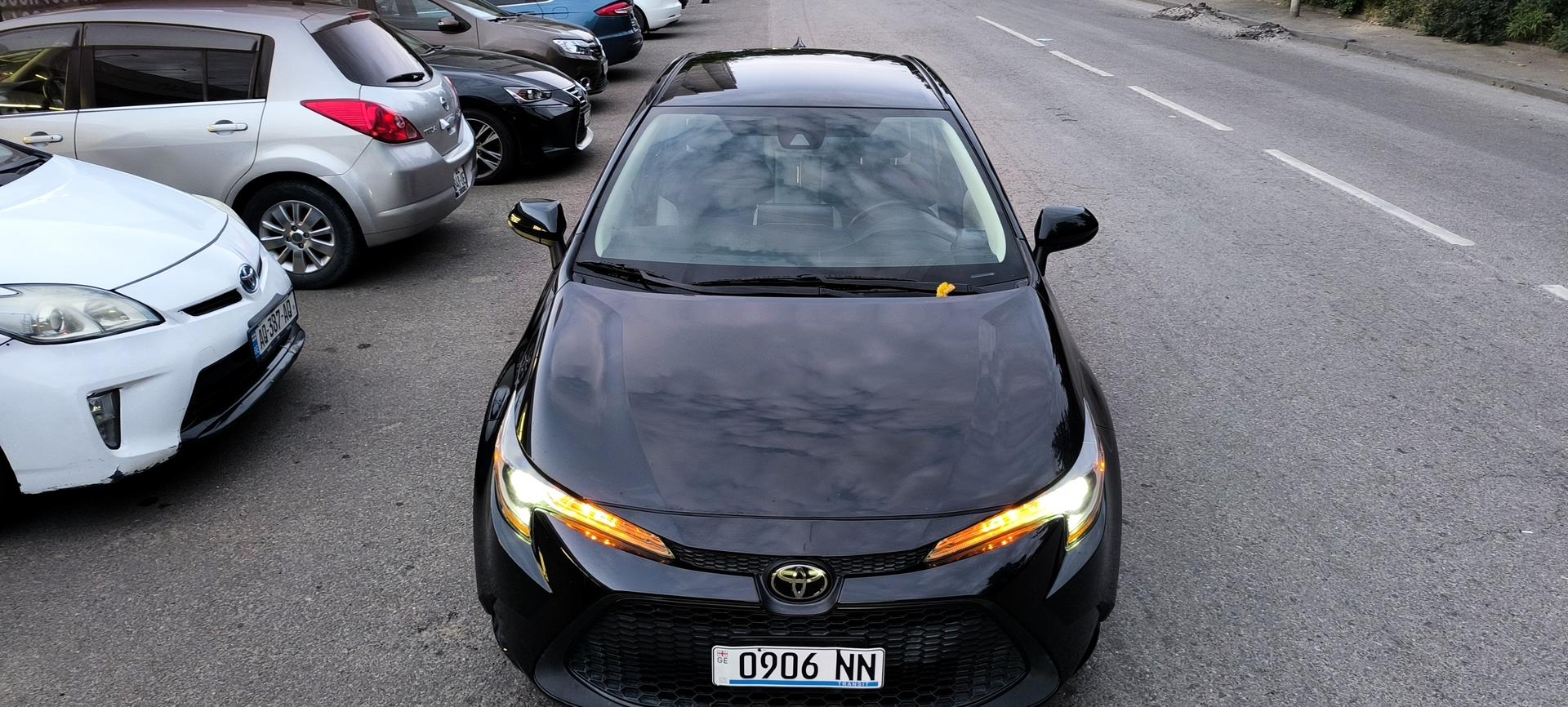 Toyota Corolla 2020 — photo 2