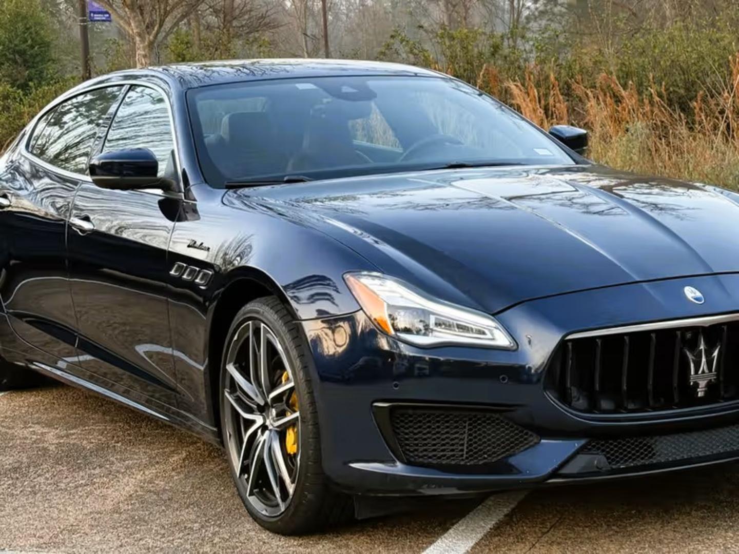 Maserati Quattroporte 2022 — photo 2