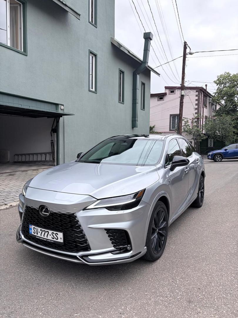 Lexus RX 500 2023 — photo 2
