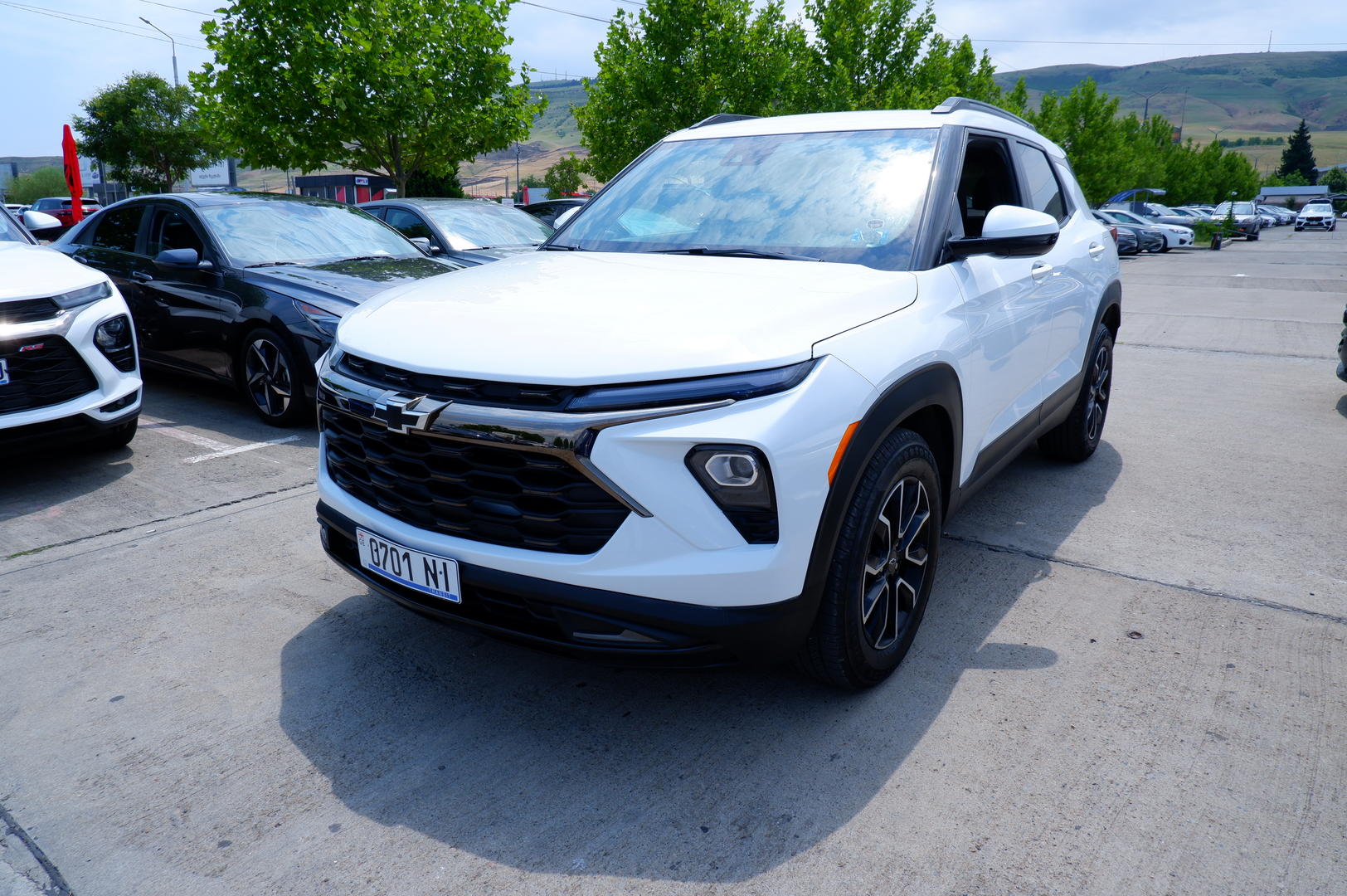 Chevrolet Trailblazer 2023 — photo 2