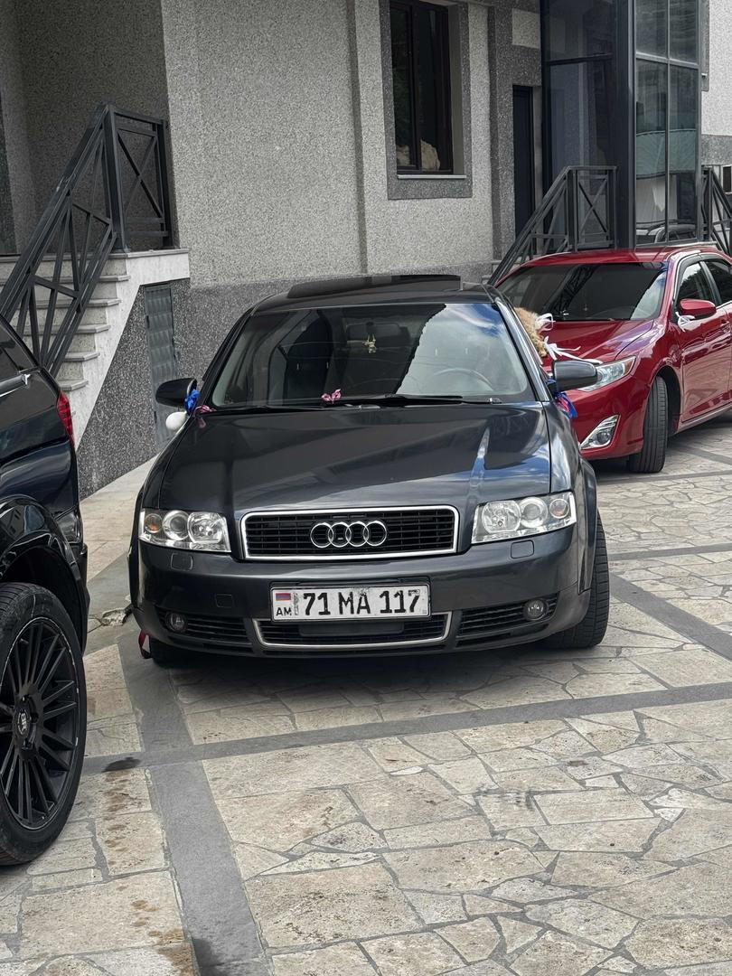 Audi A4 2002 — photo 2