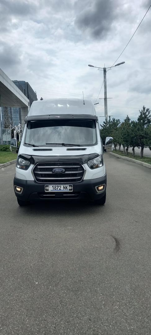 Ford Transit 2023 — photo 2