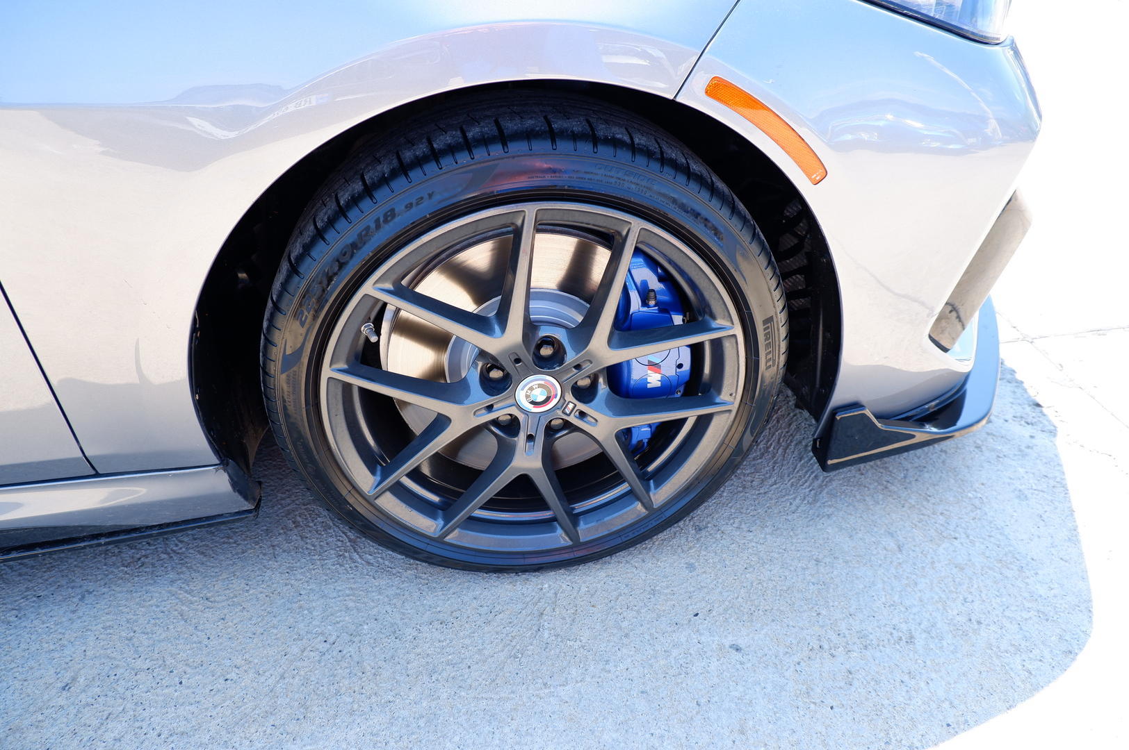 BMW M2 2023 — photo 2