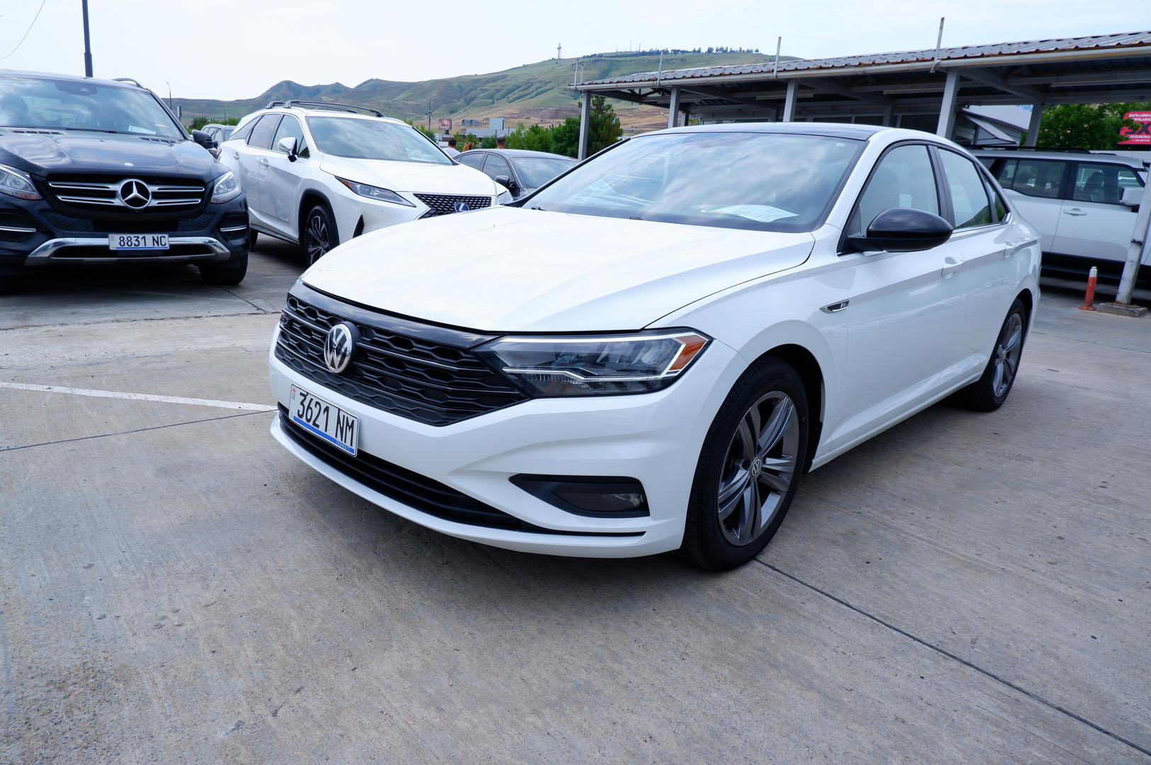 Volkswagen Jetta 2021 — photo 2