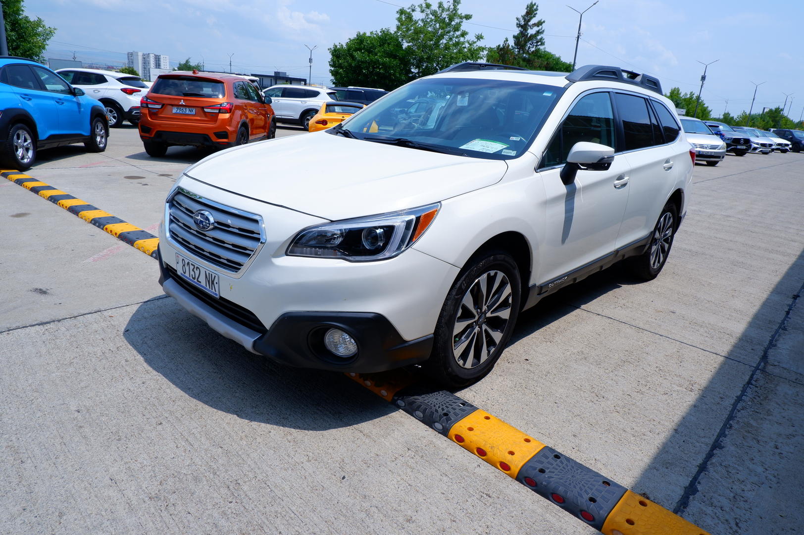 Subaru Outback 2015 — photo 2