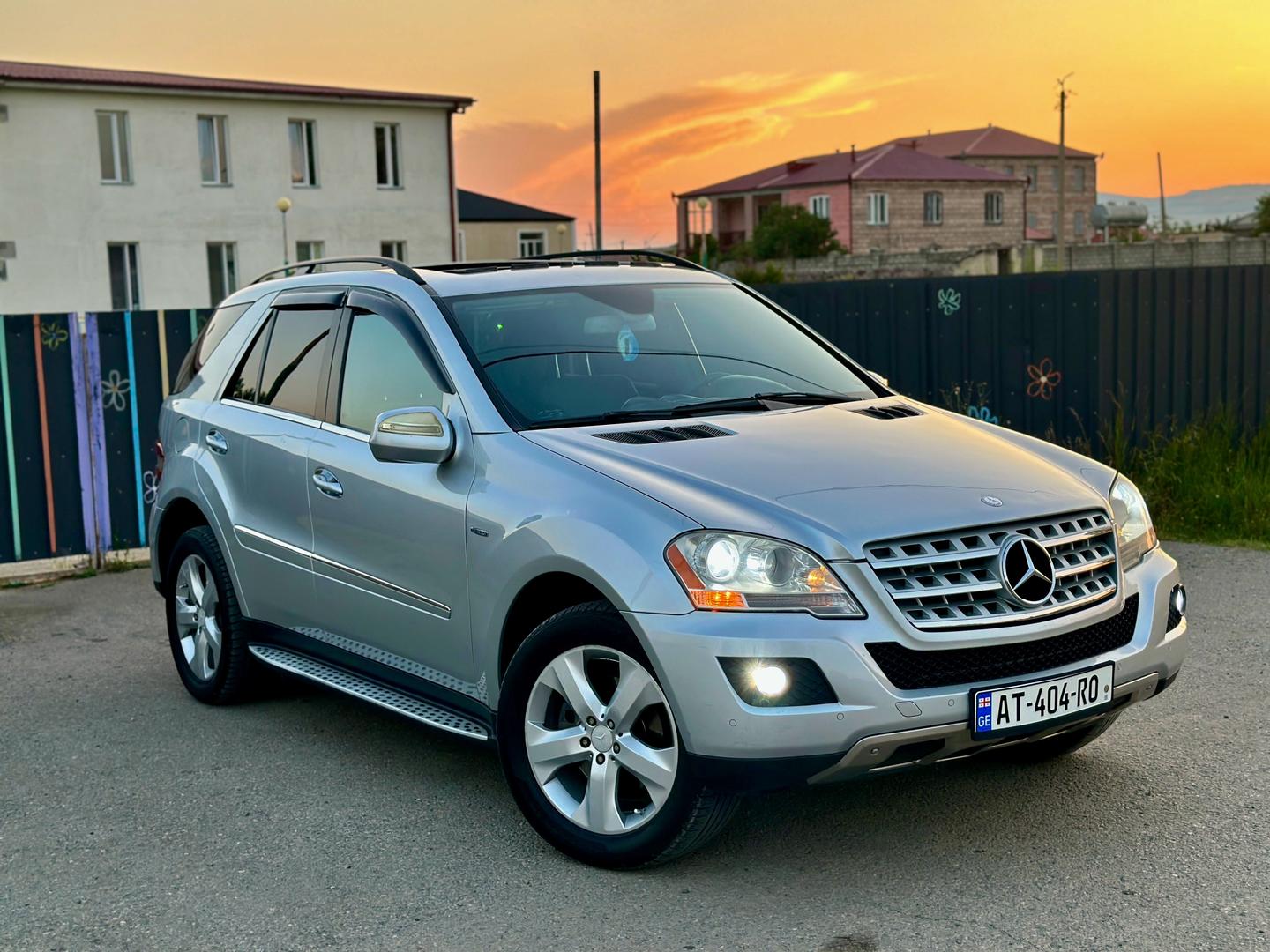 Mercedes-Benz ML 350