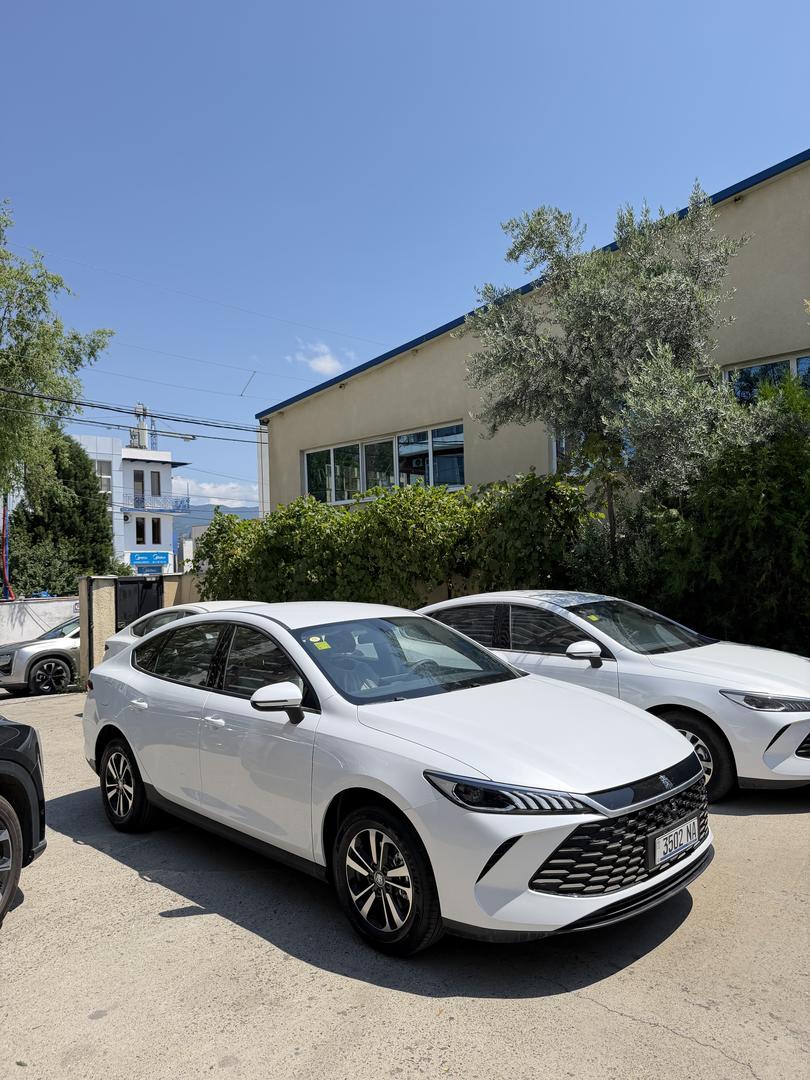BYD Qin 2025 — photo 2