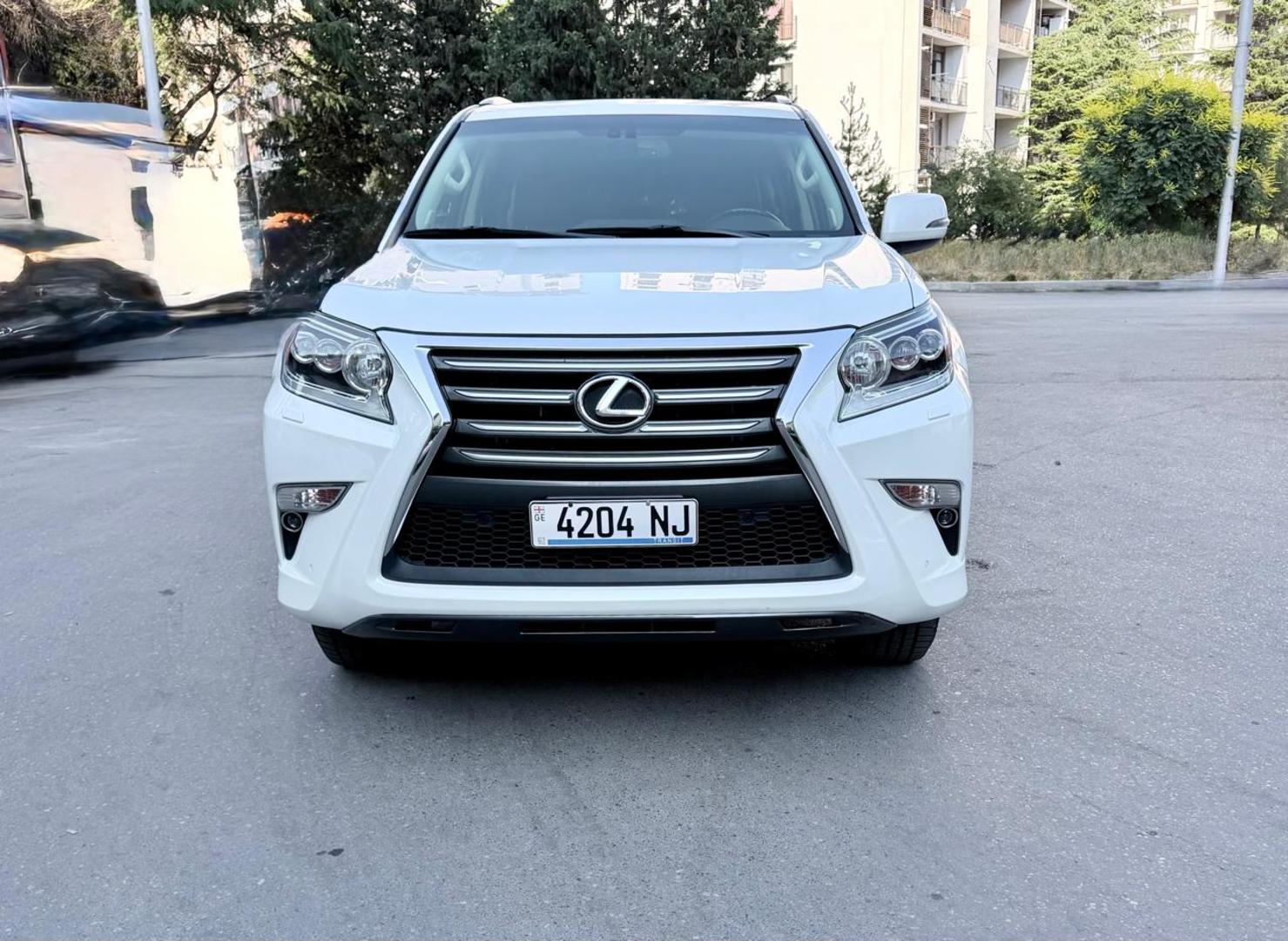 Lexus GX 460 2018 — photo 2
