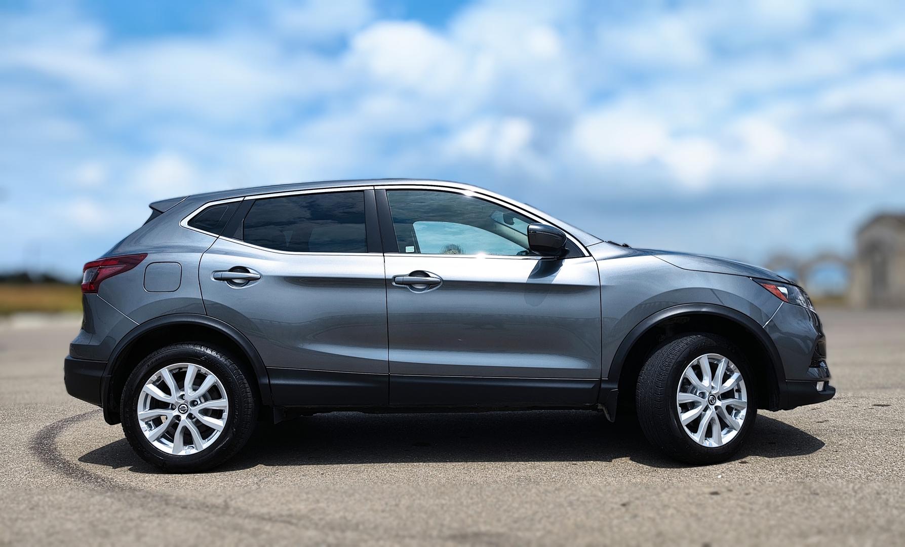 Nissan Rogue 2023 — photo 2