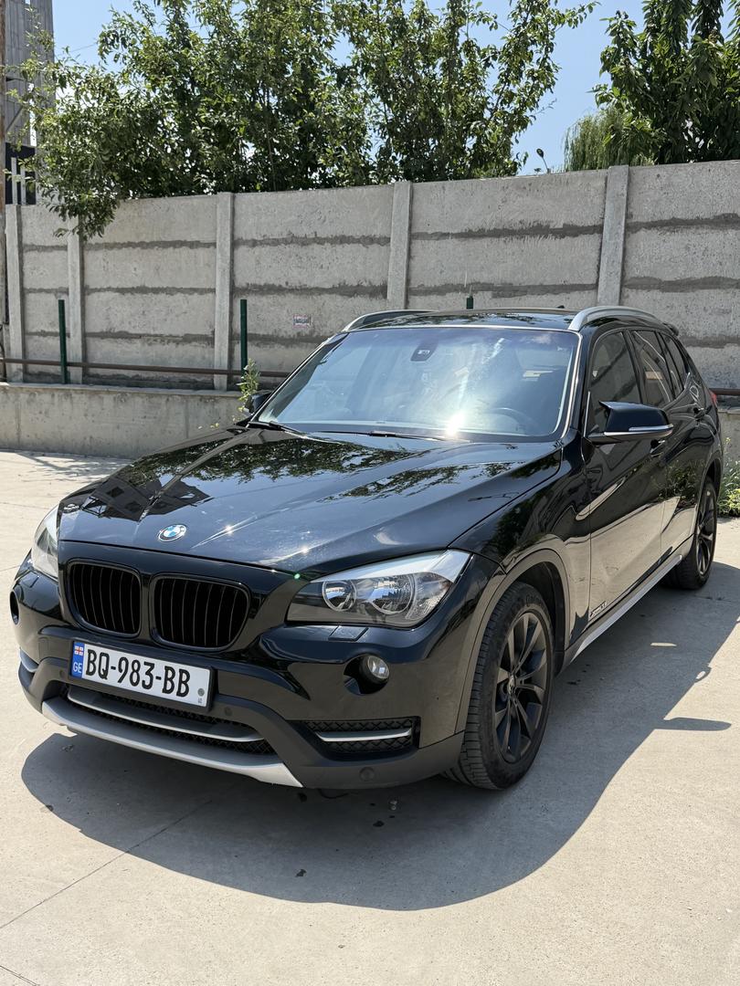 BMW X1 2017 — photo 2