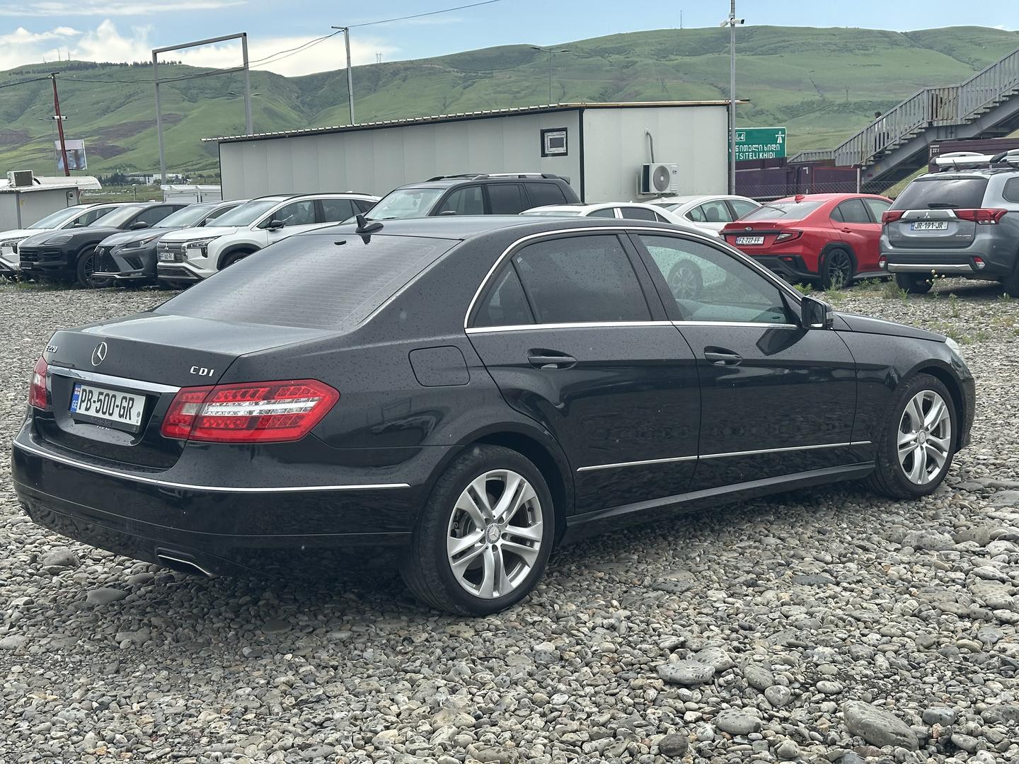 Mercedes-Benz E 220 2012 — photo 2