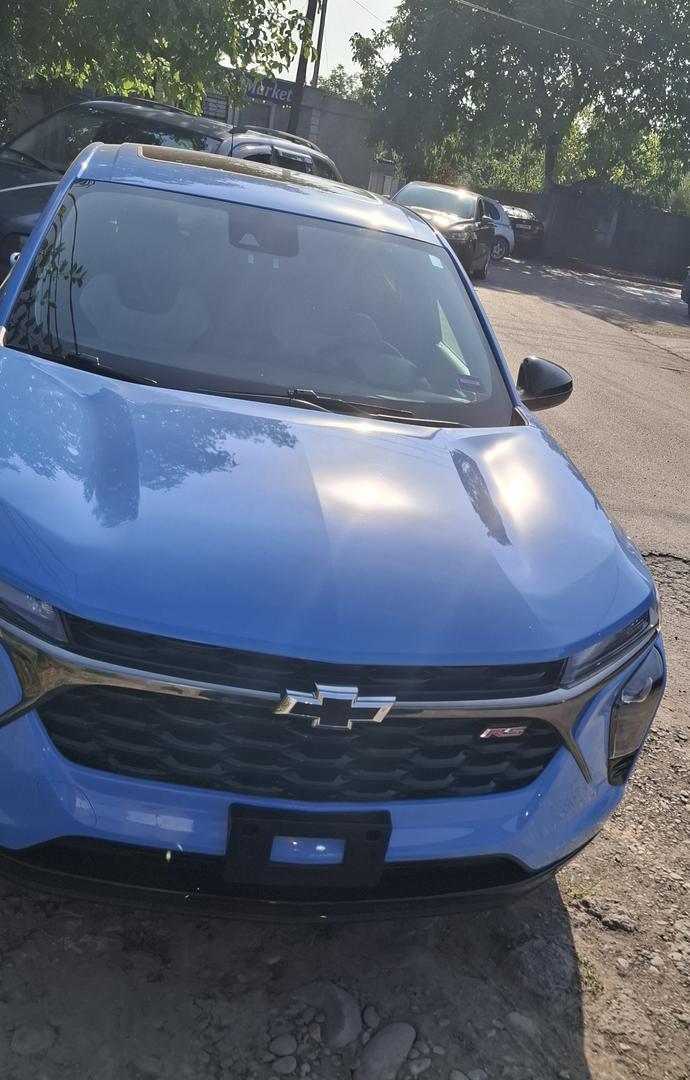 Chevrolet Trax 2023 — photo 2