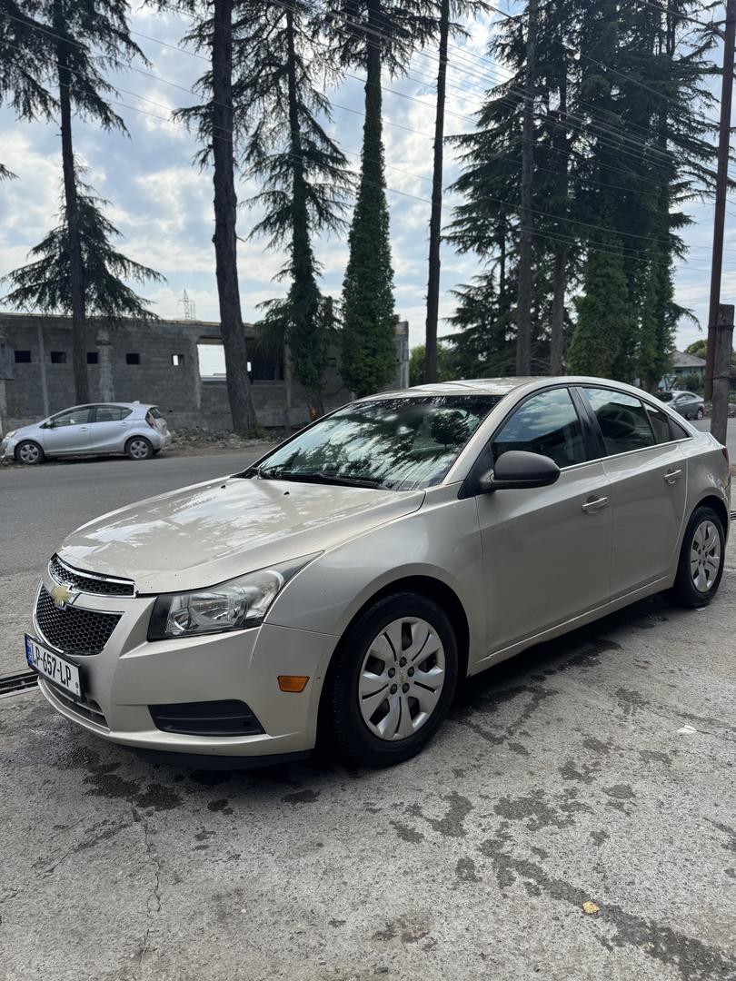 Chevrolet Cruze 2011 — photo 2