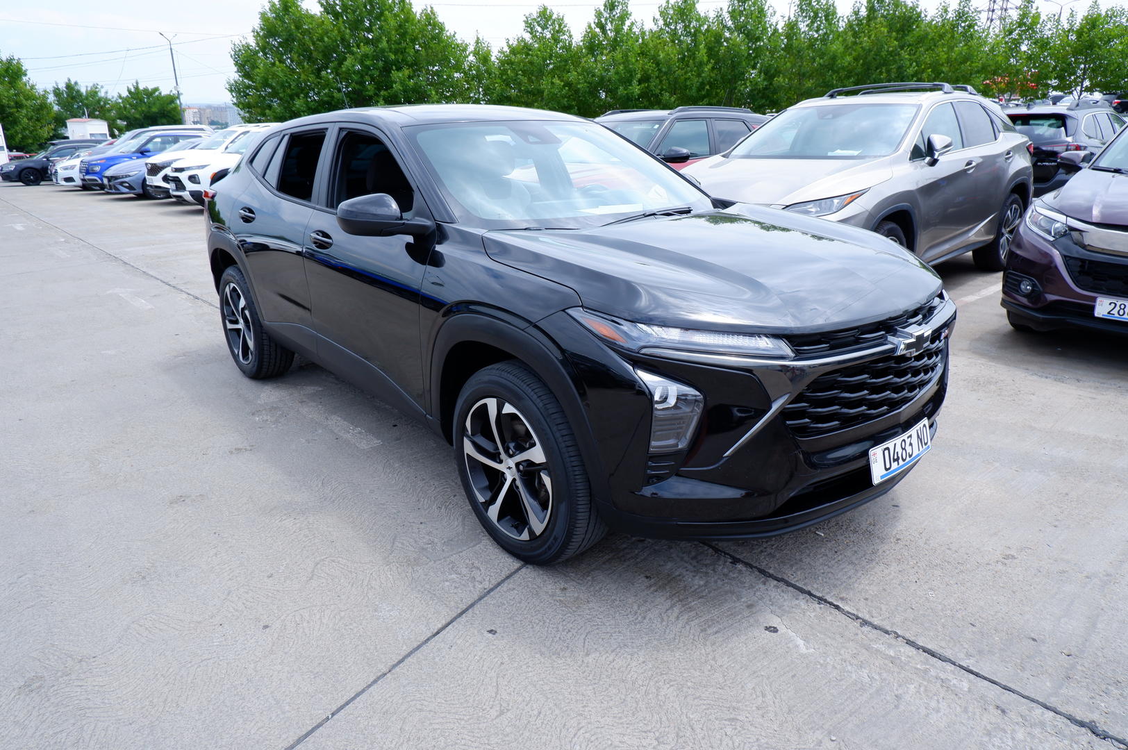 Chevrolet Trax 2023 — photo 2