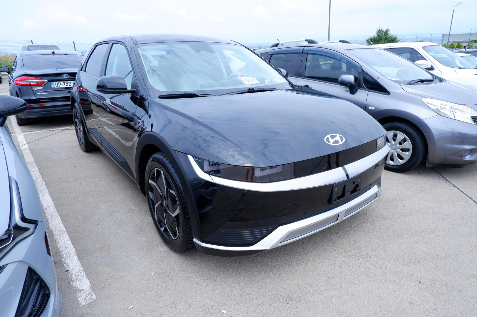 Hyundai Ioniq 2022 — photo 2