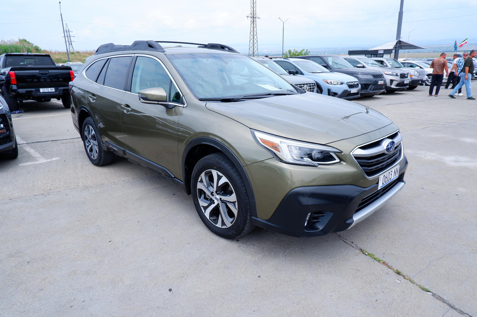 Subaru Outback 2020 — photo 2